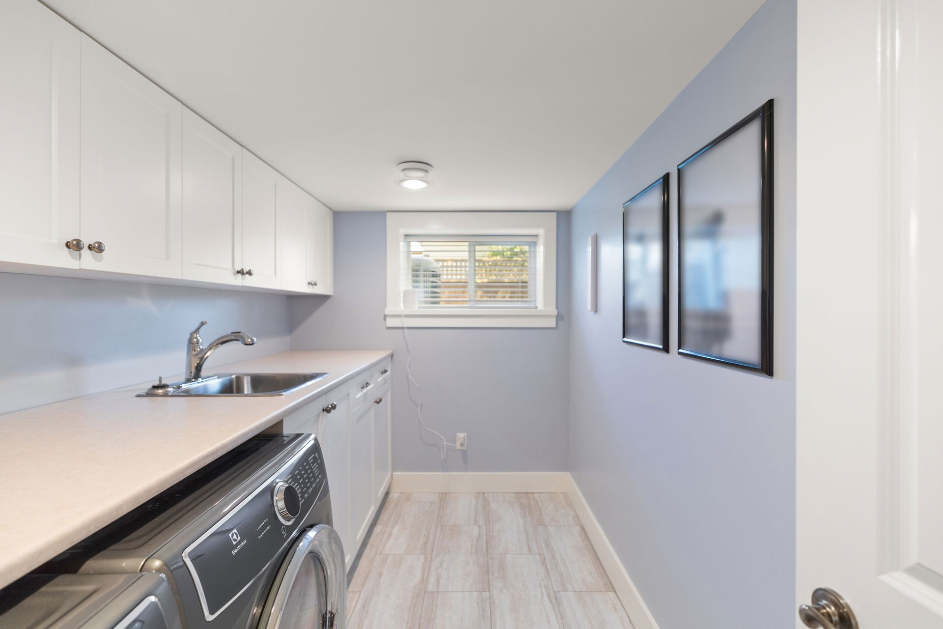  at 2080 Allenby Street, Henderson, Oak Bay