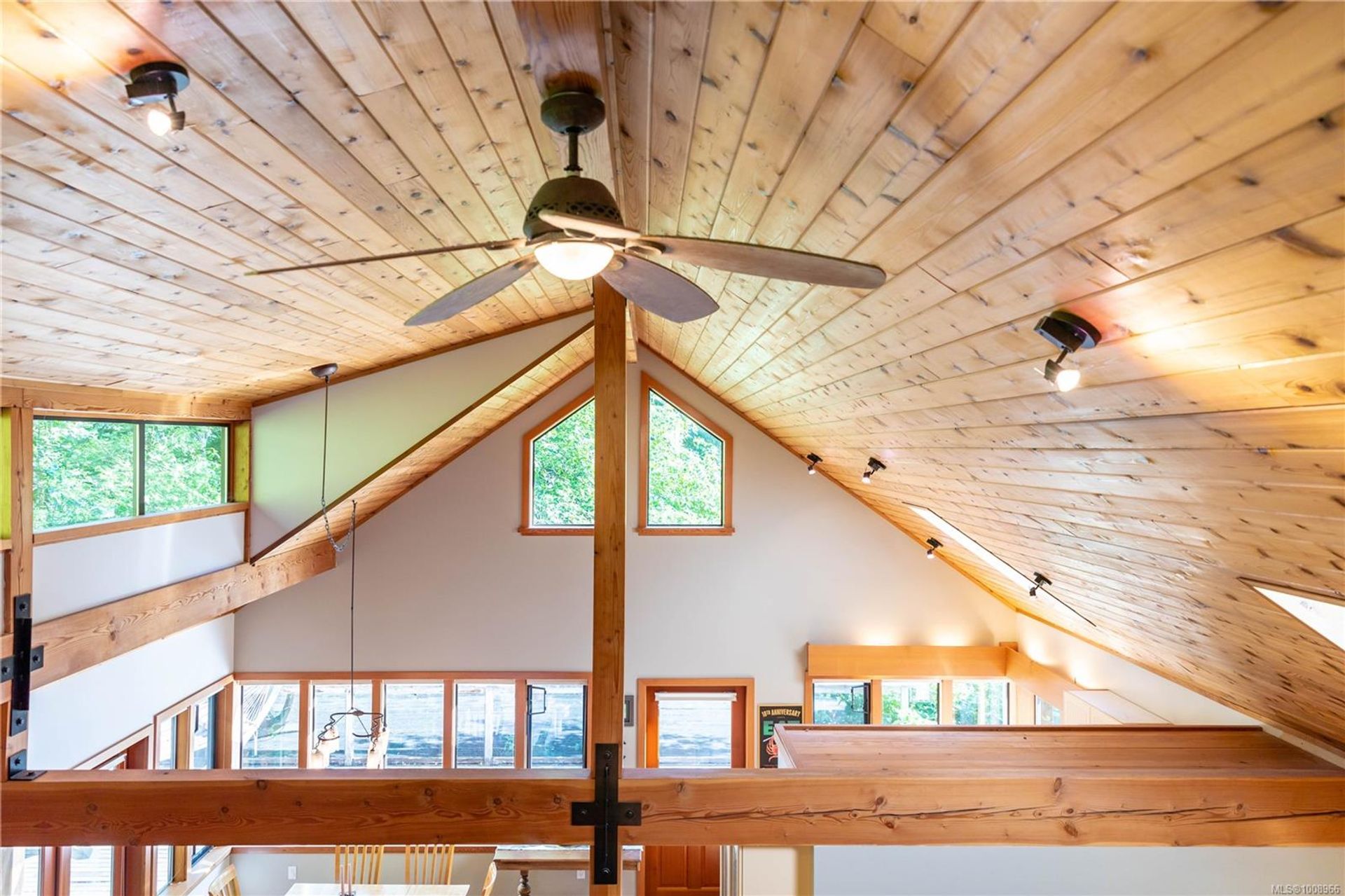  at 1180 Lynn Road, Tofino, Port Alberni