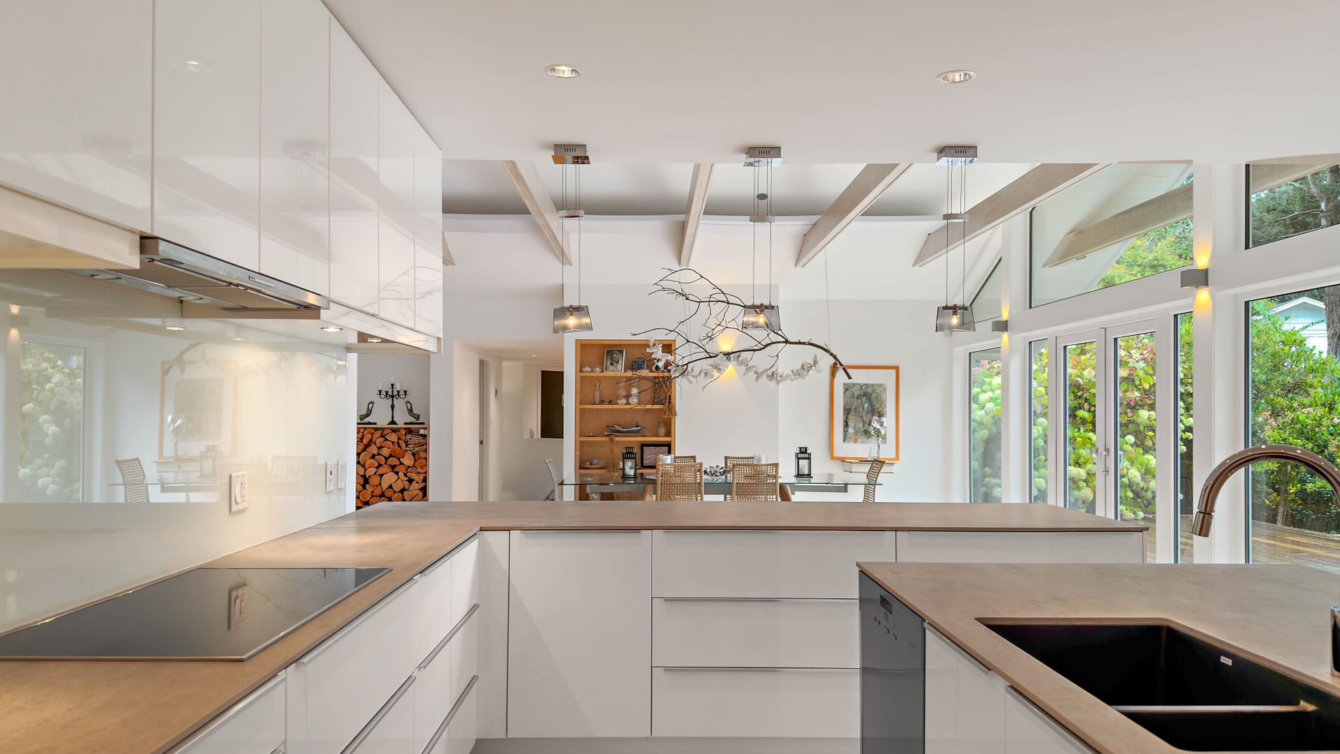  at 2623 Queenswood Drive, Victoria