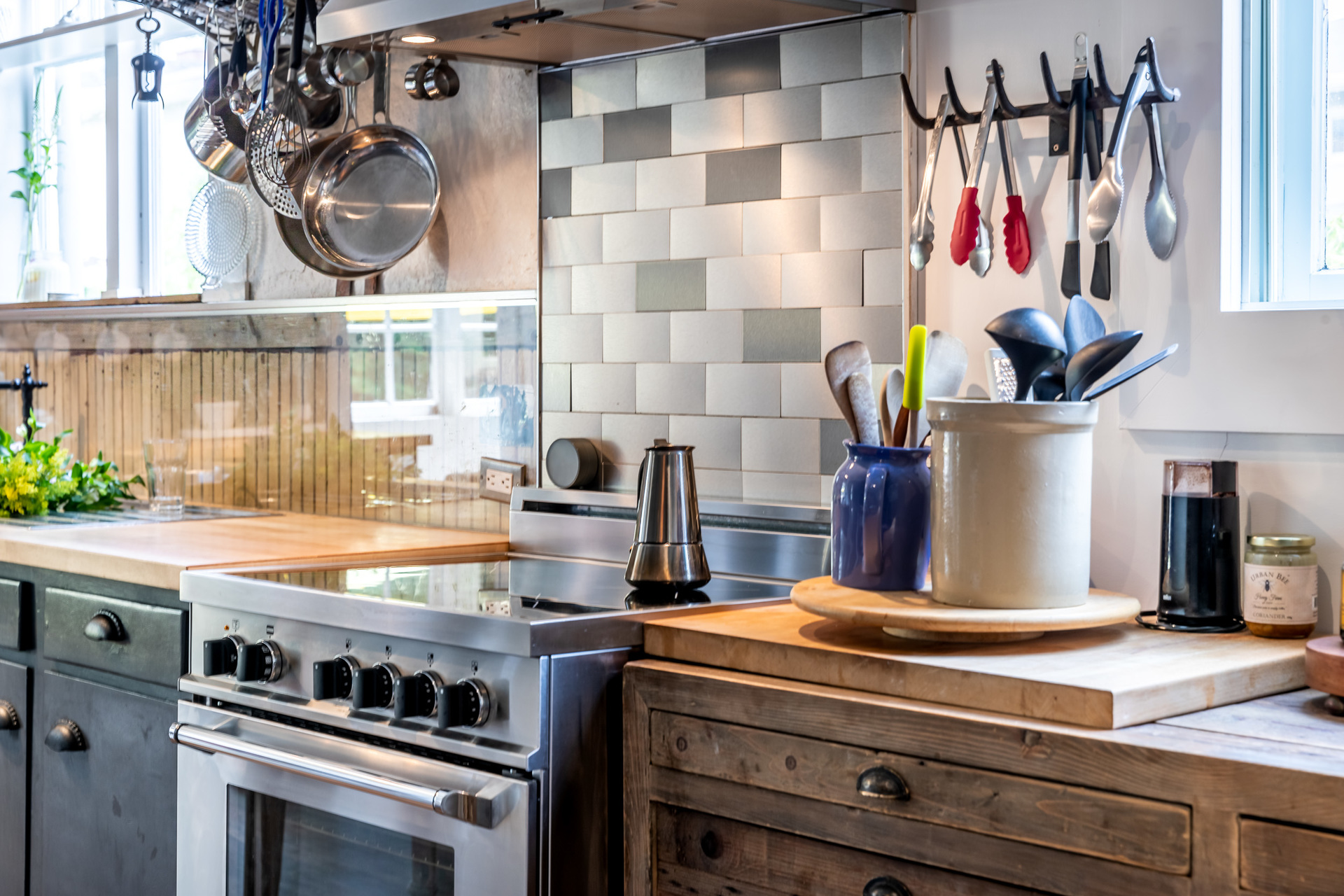  at 836 Dunsmuir Road, Old Esquimalt, Esquimalt