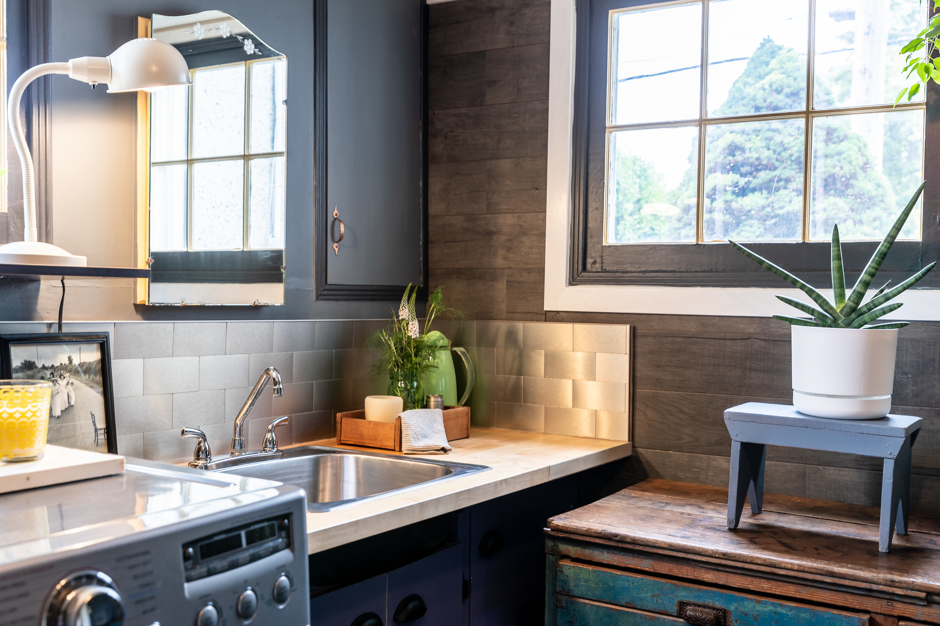  at 836 Dunsmuir Road, Old Esquimalt, Esquimalt