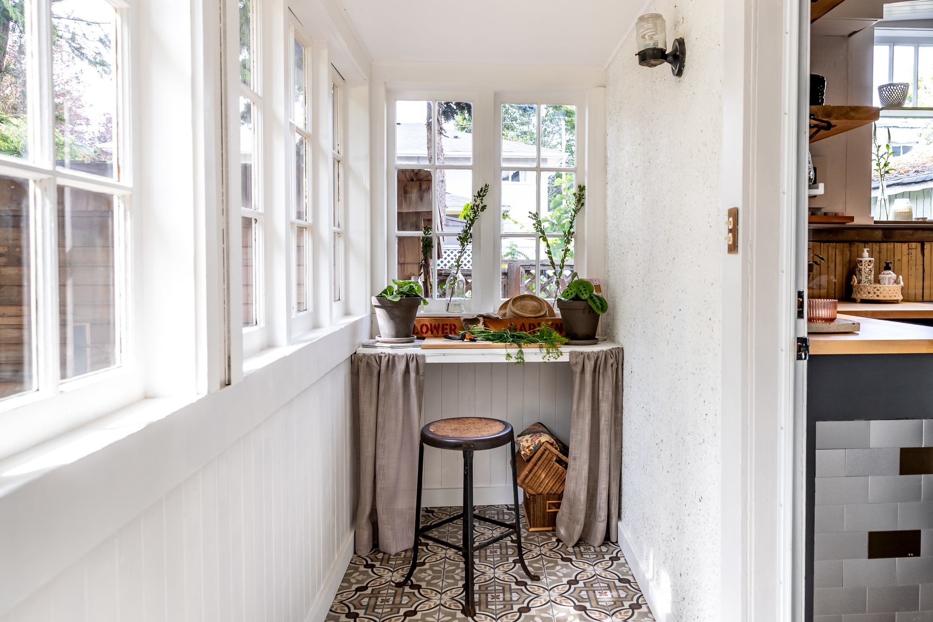  at 836 Dunsmuir Road, Old Esquimalt, Esquimalt