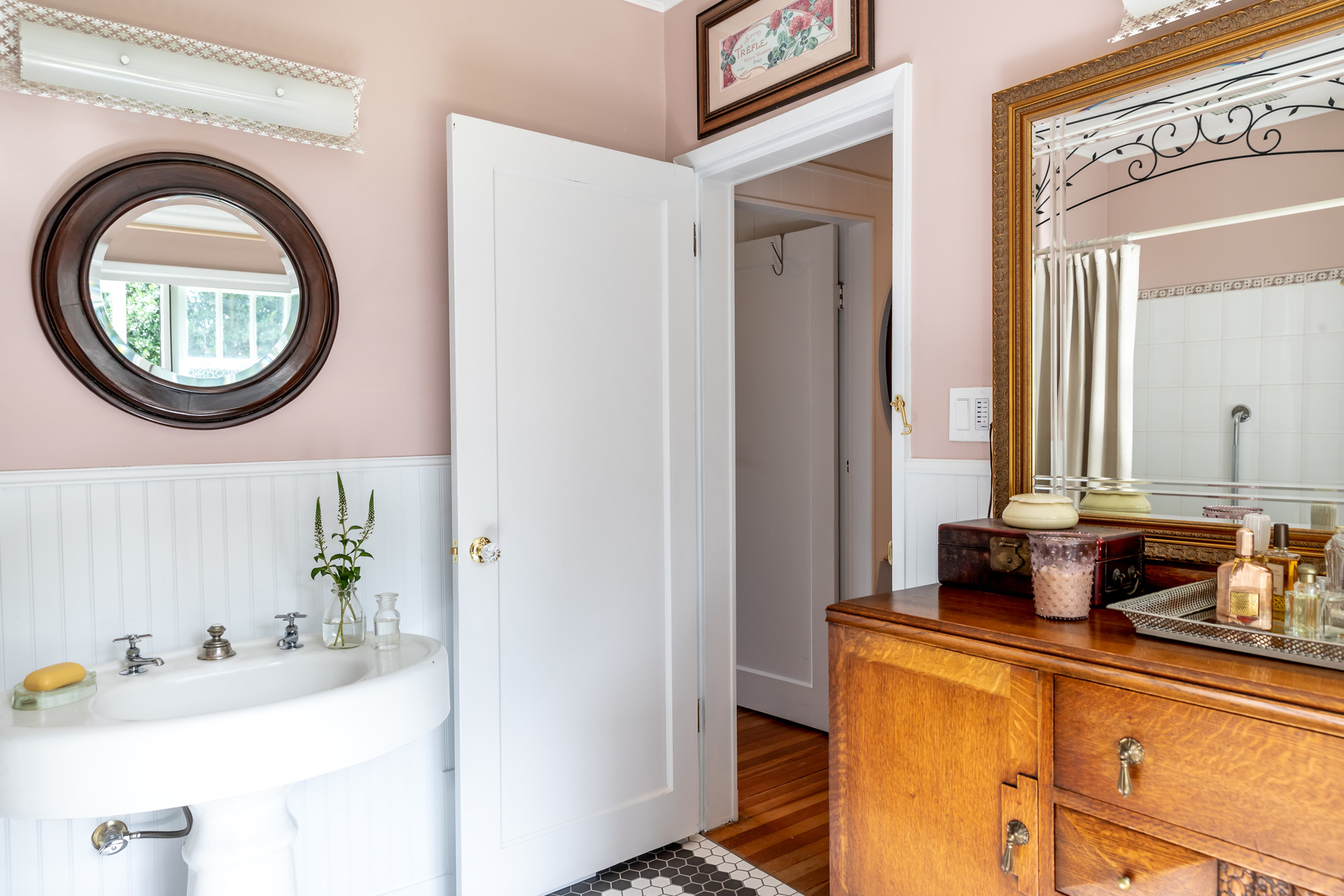  at 836 Dunsmuir Road, Old Esquimalt, Esquimalt