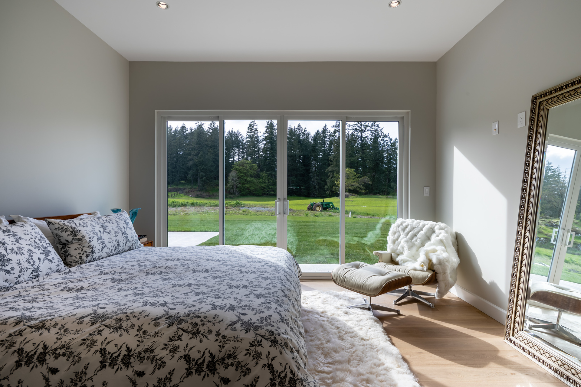 Guest Bedroom With Walkout Patio at 5100 & 5101 Jagtar's Way, Prospect Lake, Saanich West Guest Bedroom With Walkout Patio at 5100 & 5101 Jagtar's Way, Prospect Lake, Saanich West