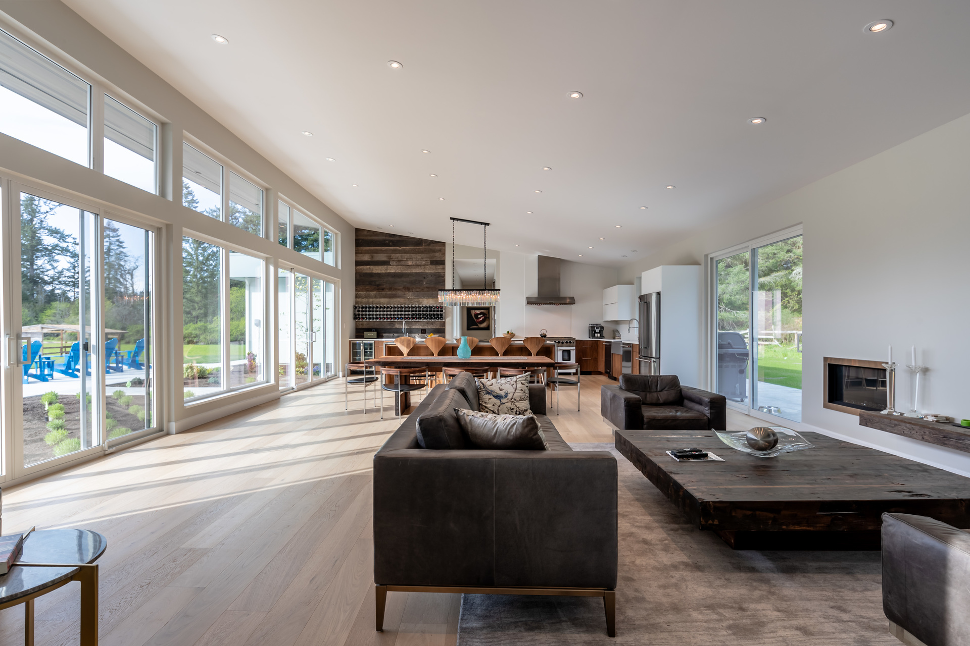 Room To Entertain at 5100 & 5101 Jagtar's Way, Prospect Lake, Saanich West Room To Entertain at 5100 & 5101 Jagtar's Way, Prospect Lake, Saanich West