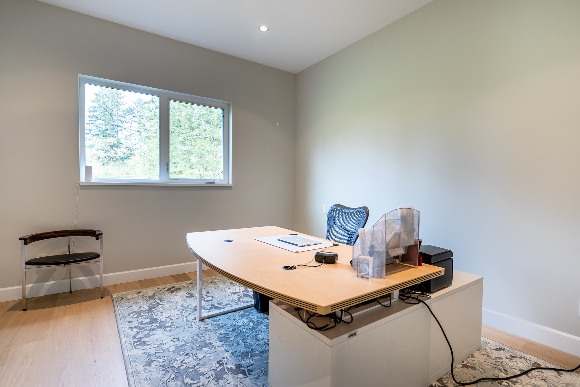 Office/Den at 5100 & 5101 Jagtar's Way, Prospect Lake, Saanich West Office/Den at 5100 & 5101 Jagtar's Way, Prospect Lake, Saanich West