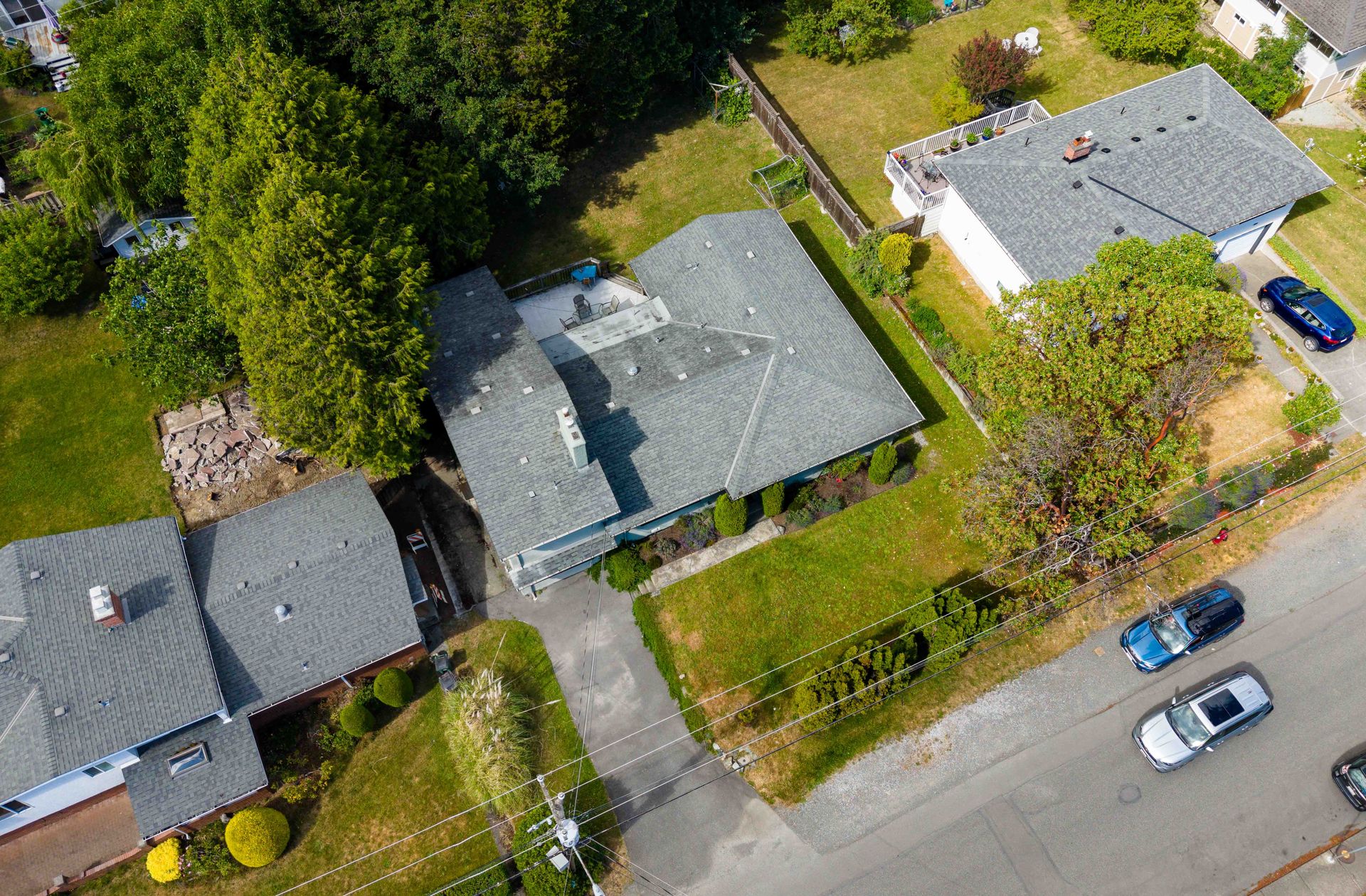  at 1846 Fairburn Drive, Lambrick Park, Saanich East