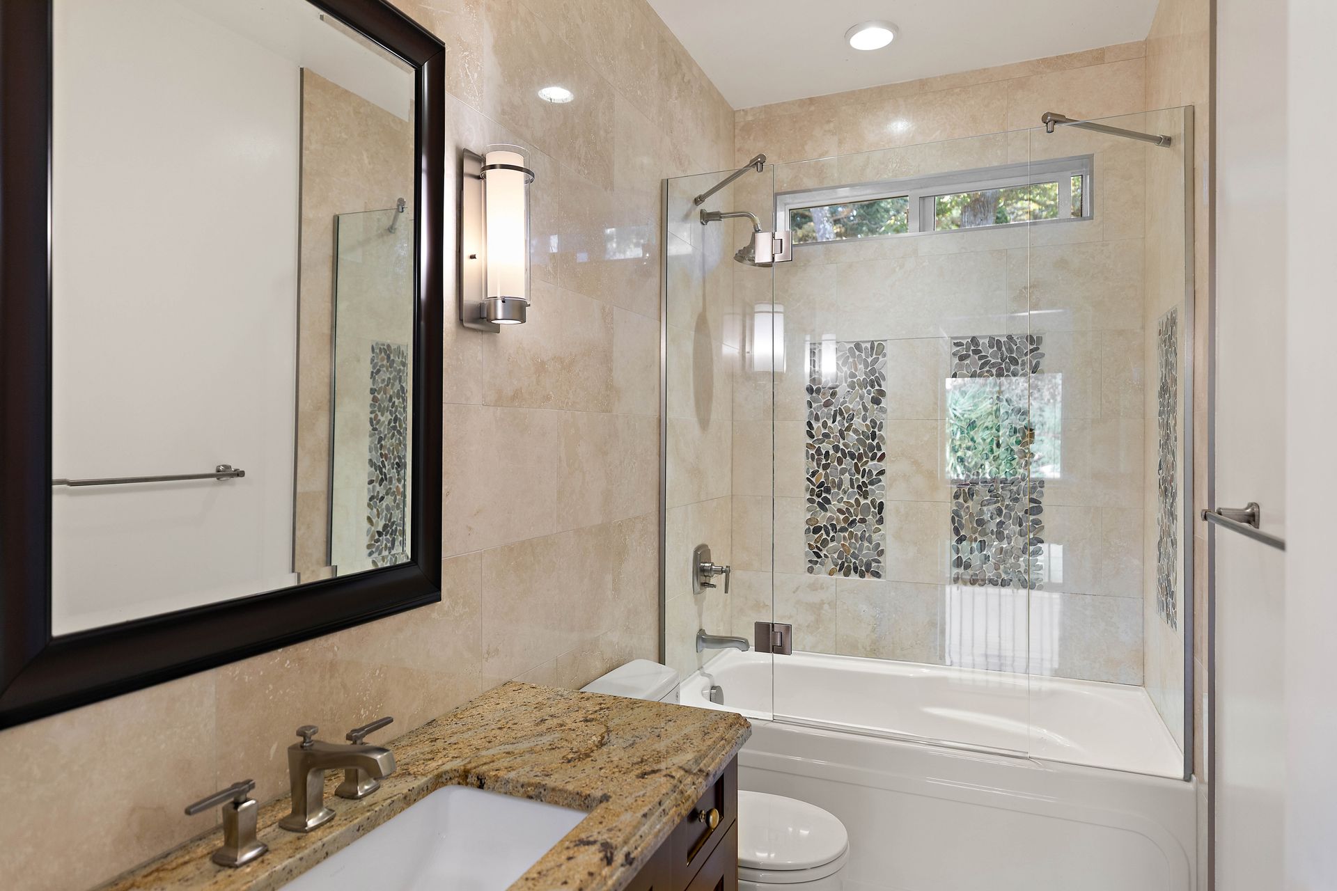  at 3908A Ascot Drive, Cedar Hill, Saanich East