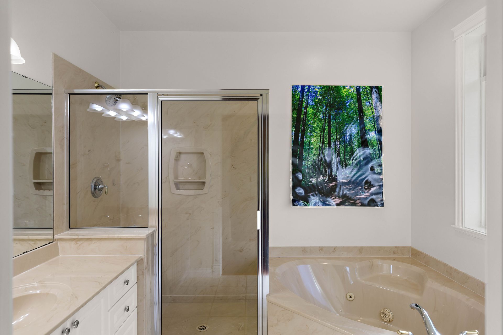 at 3908A Ascot Drive, Cedar Hill, Saanich East