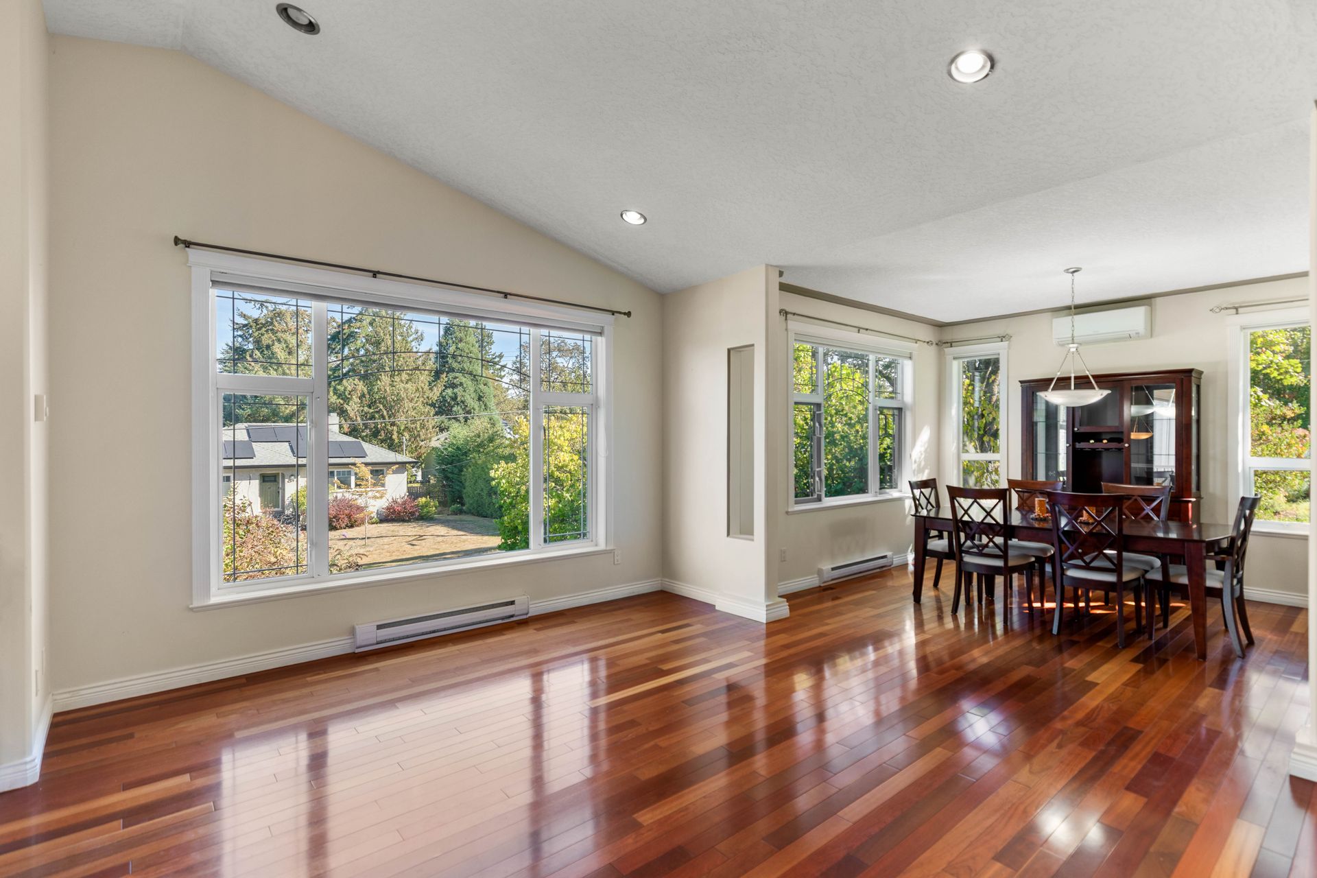  at 3908A Ascot Drive, Cedar Hill, Saanich East