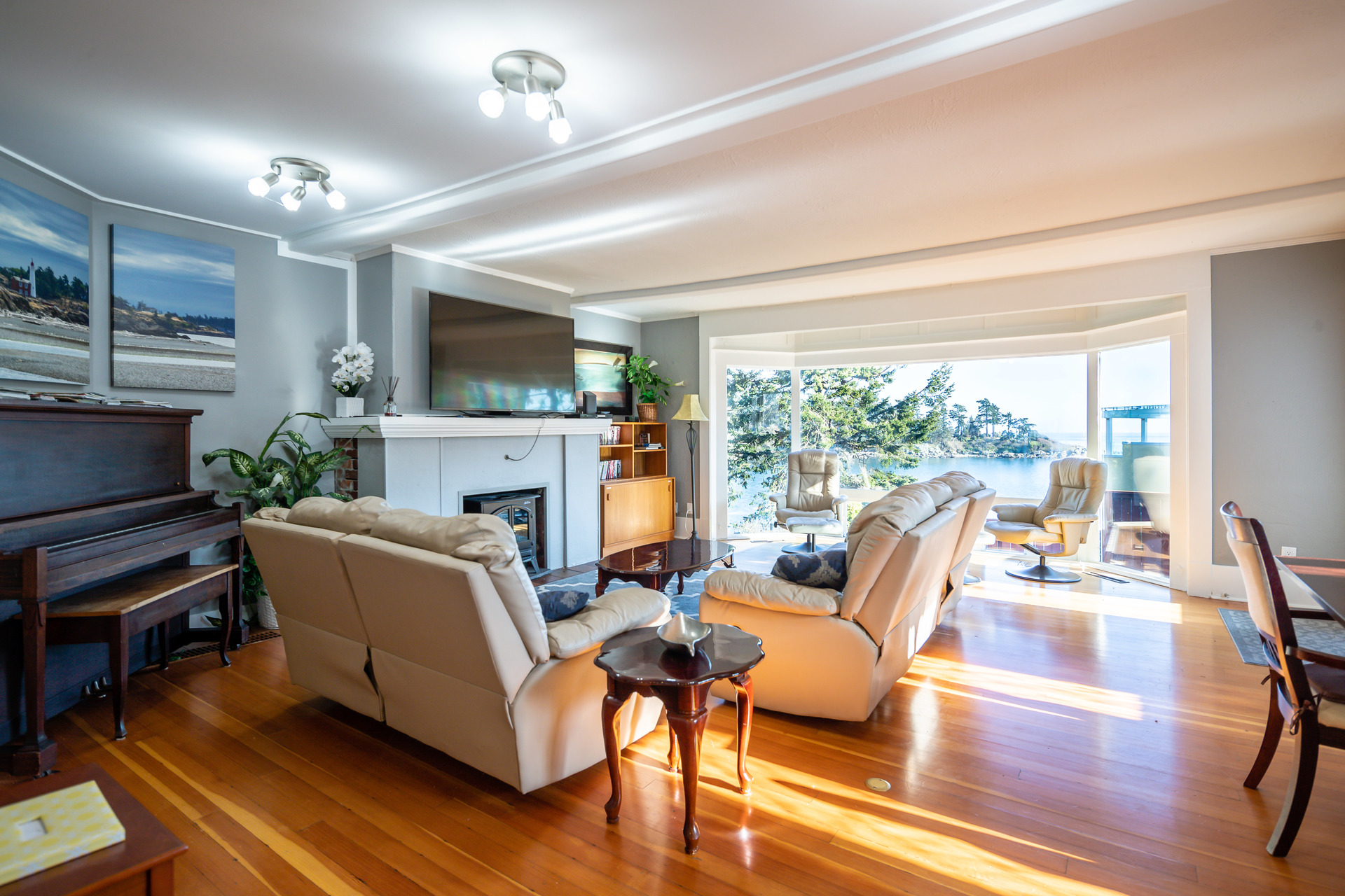 at 430 Grafton Street, Saxe Point, Esquimalt at 430 Grafton Street, Saxe Point, Esquimalt