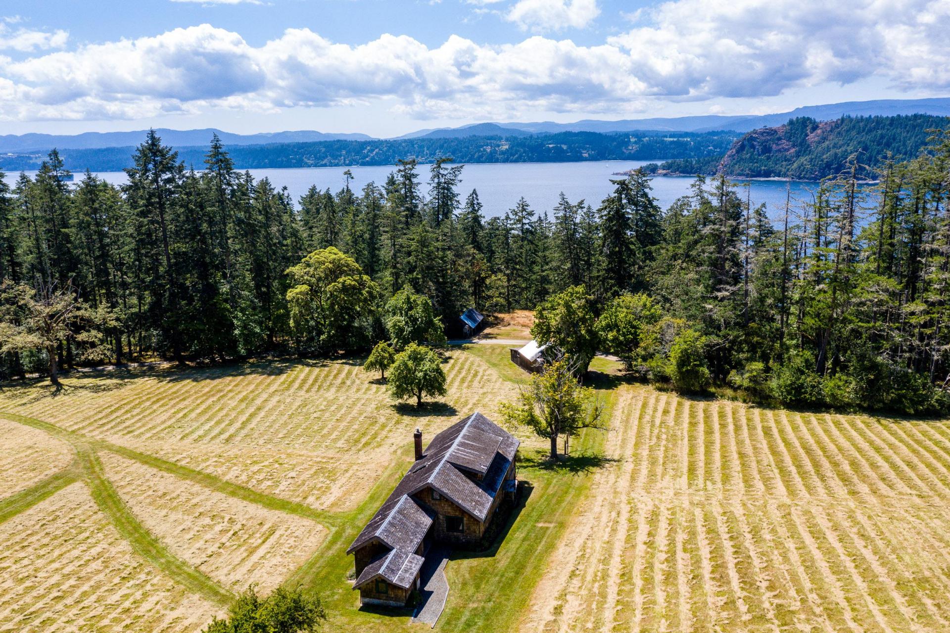 230 Smith Road, Salt Spring, Gulf Islands 