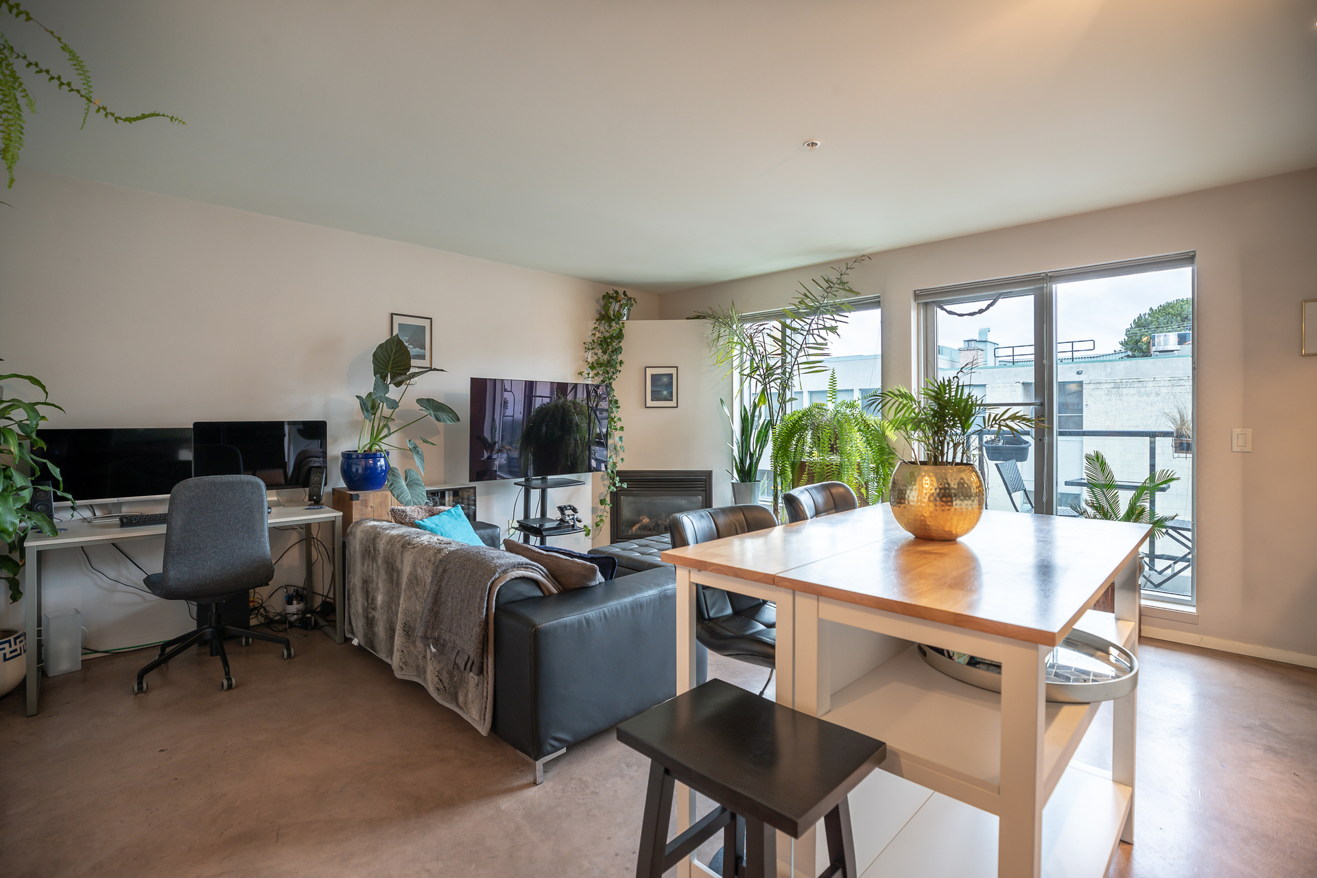 at 207 - 932 Johnson Street, Downtown, Victoria at 207 - 932 Johnson Street, Downtown, Victoria