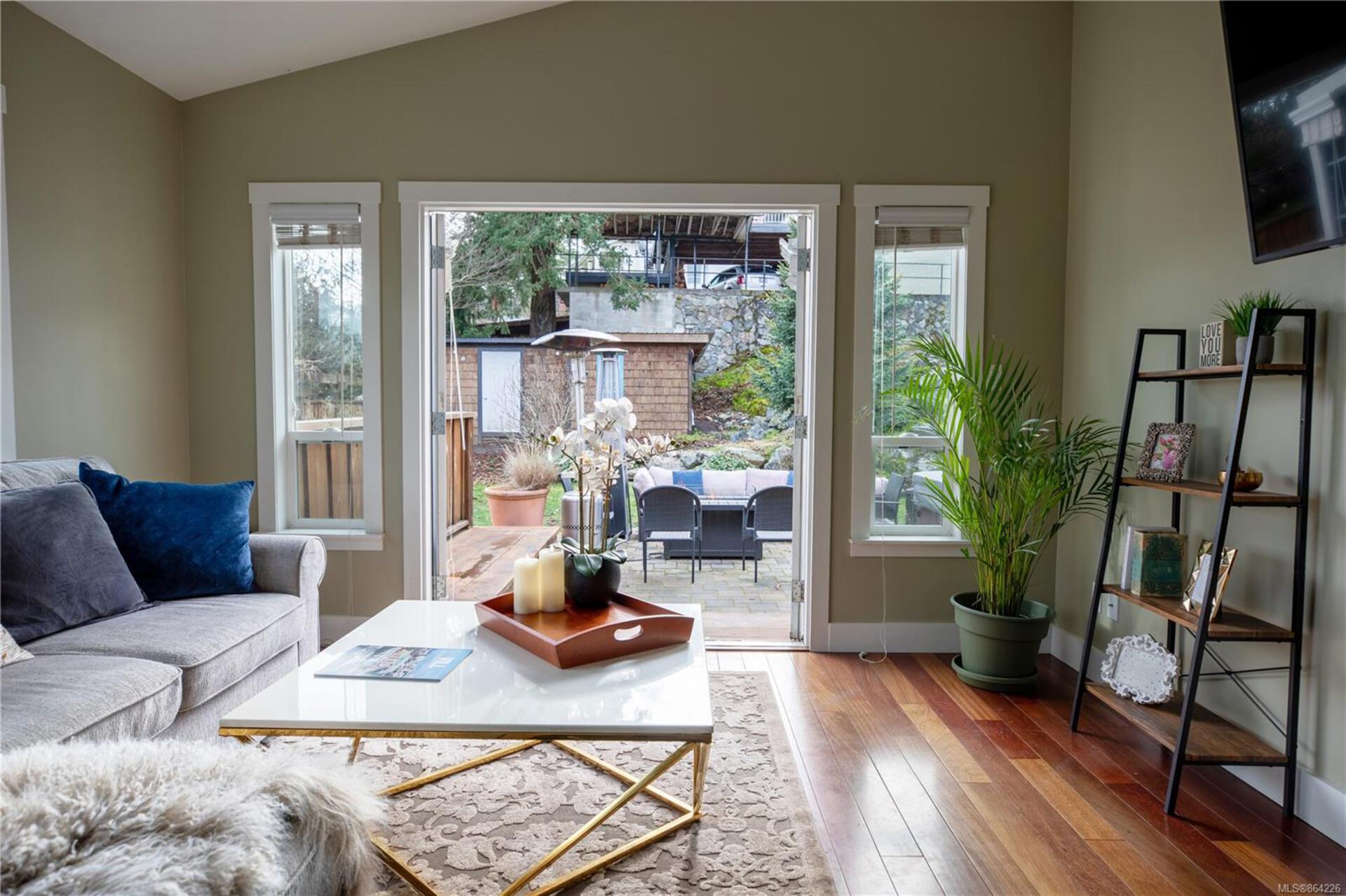  at 1063 Chesterfield Road, Strawberry Vale, Saanich West