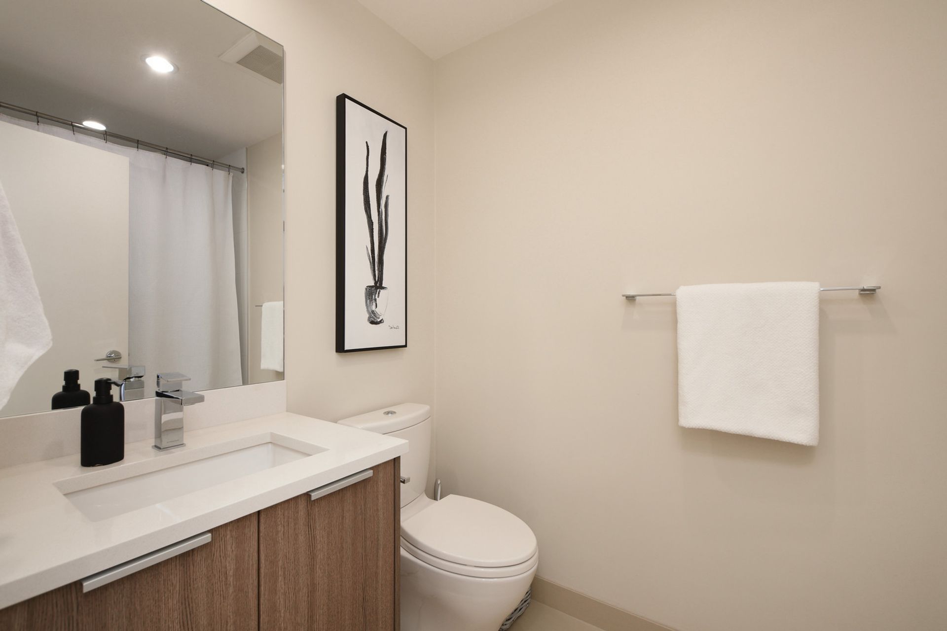  at 1107 - 728 Yates Street, Downtown, Victoria