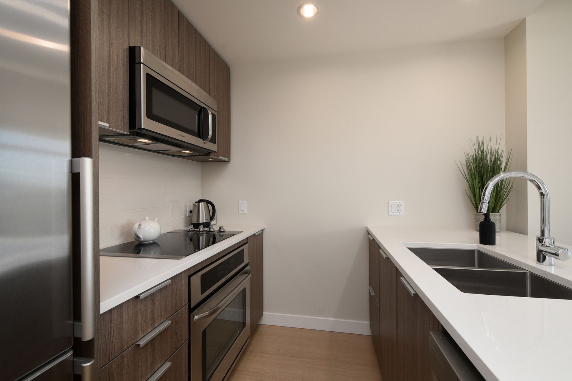  at 1107 - 728 Yates Street, Downtown, Victoria