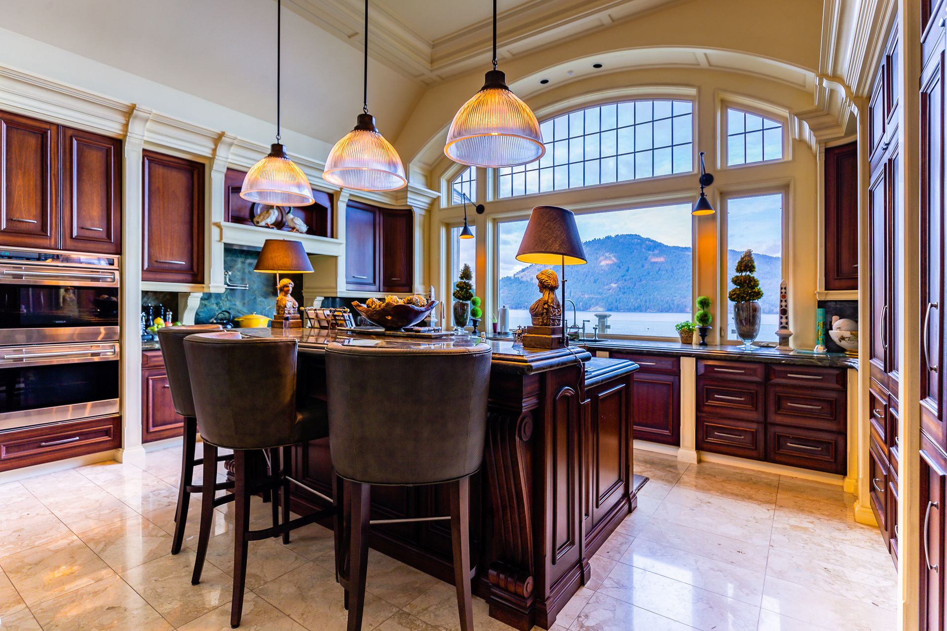  at 1110 Lands End Road, Lands End, North Saanich
