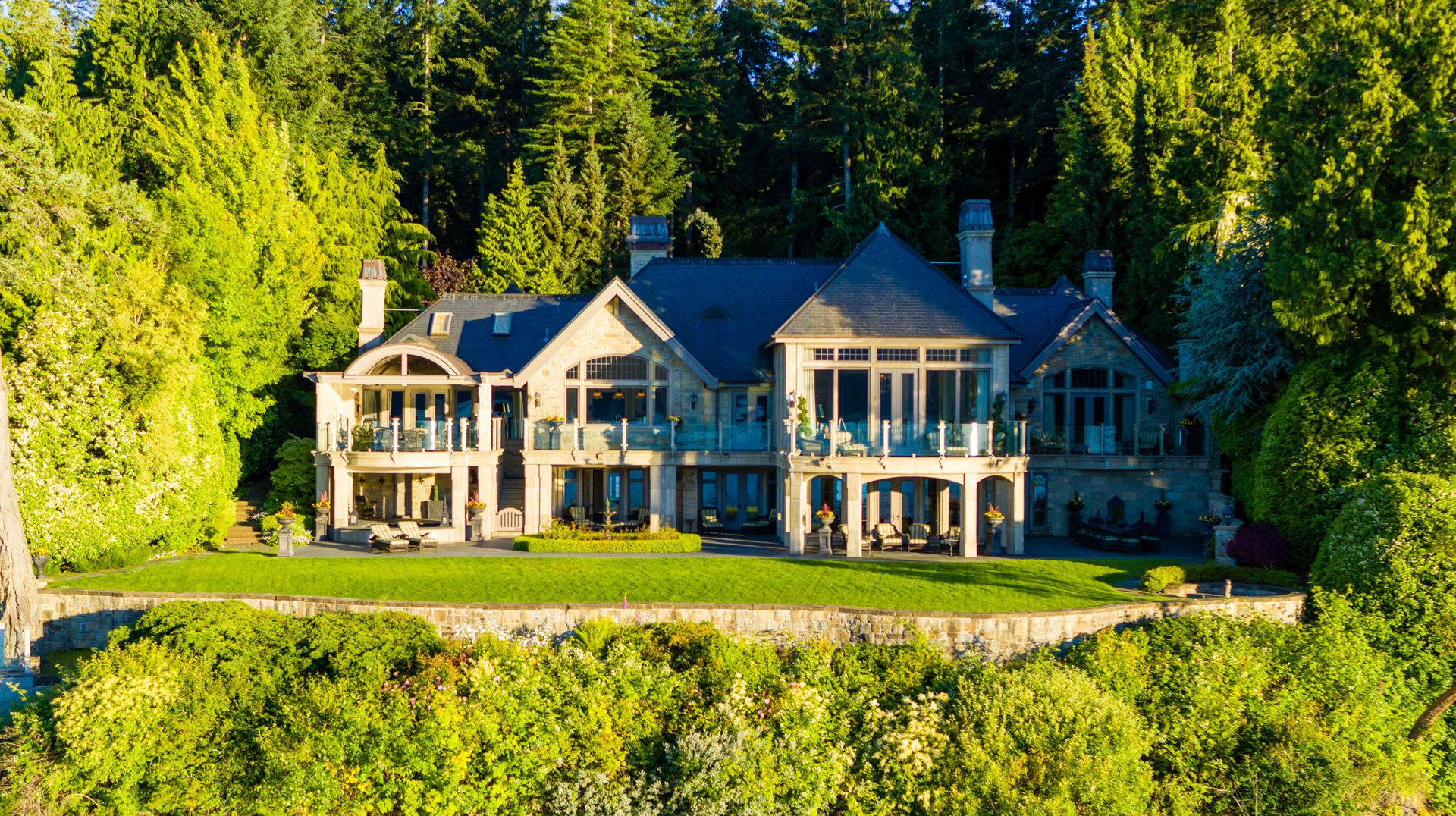  at 1110 Lands End Road, Lands End, North Saanich