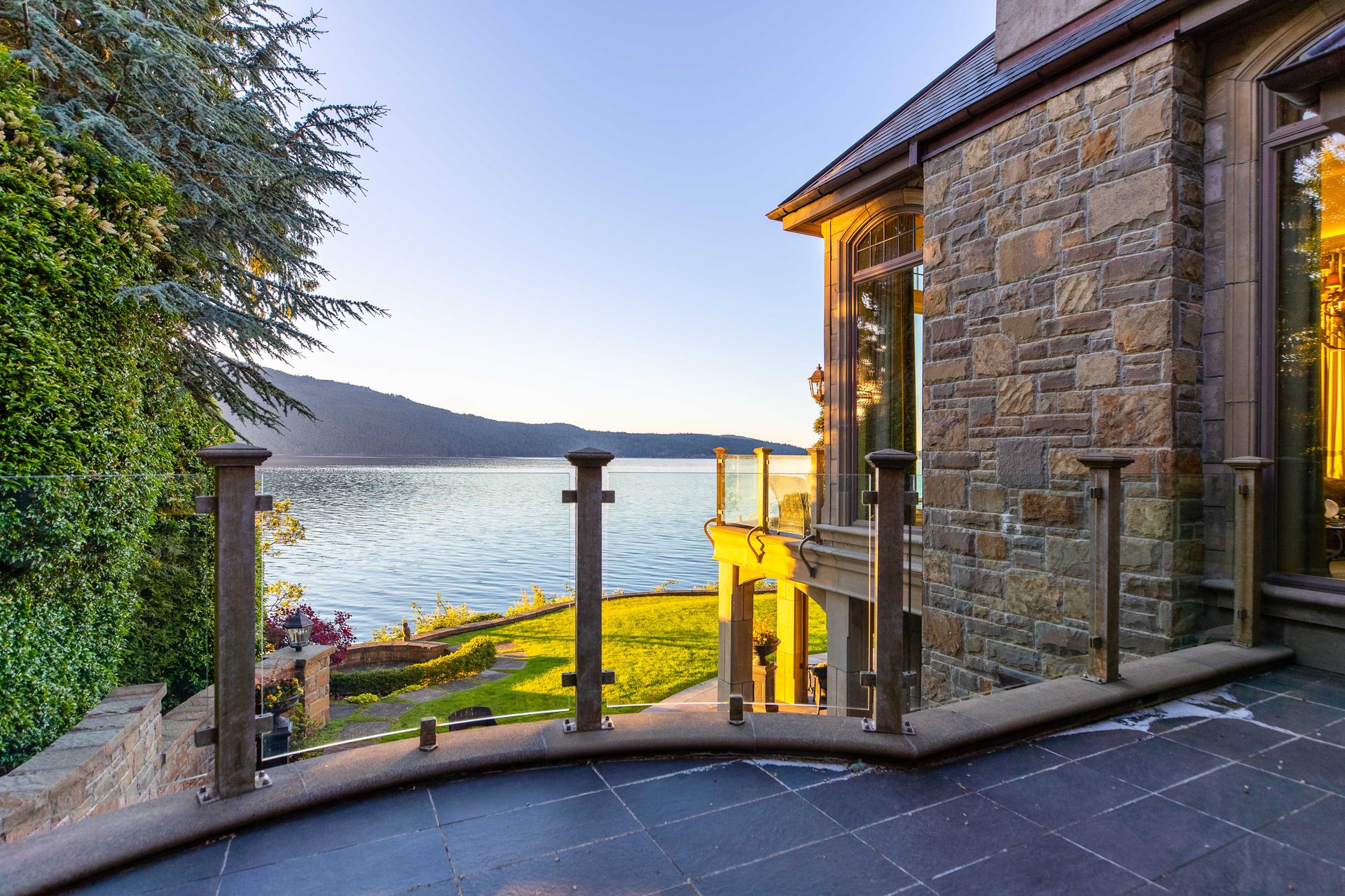  at 1110 Lands End Road, Lands End, North Saanich