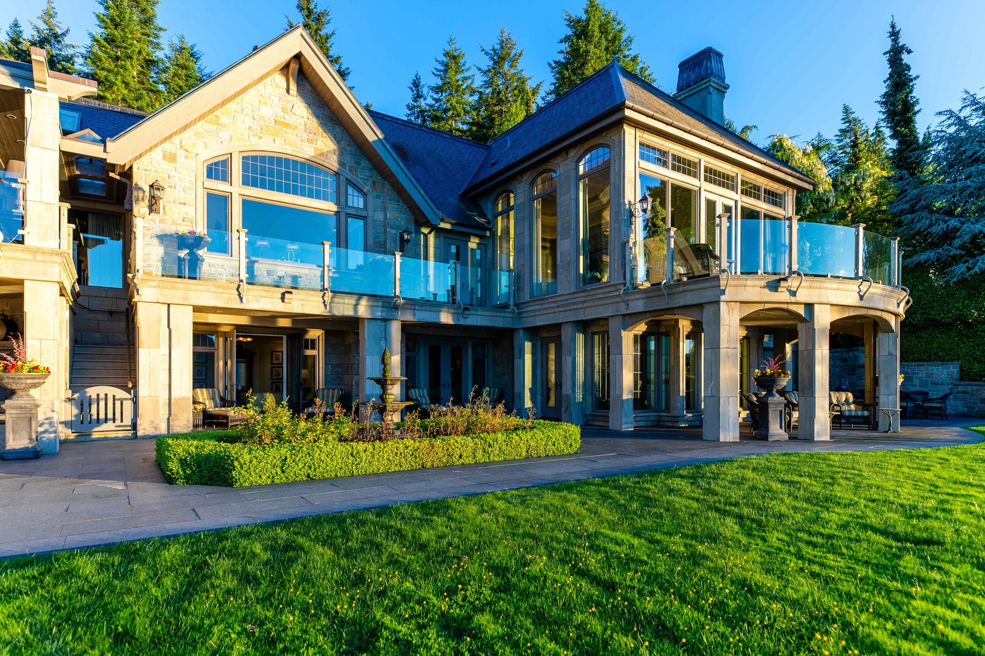  at 1110 Lands End Road, Lands End, North Saanich