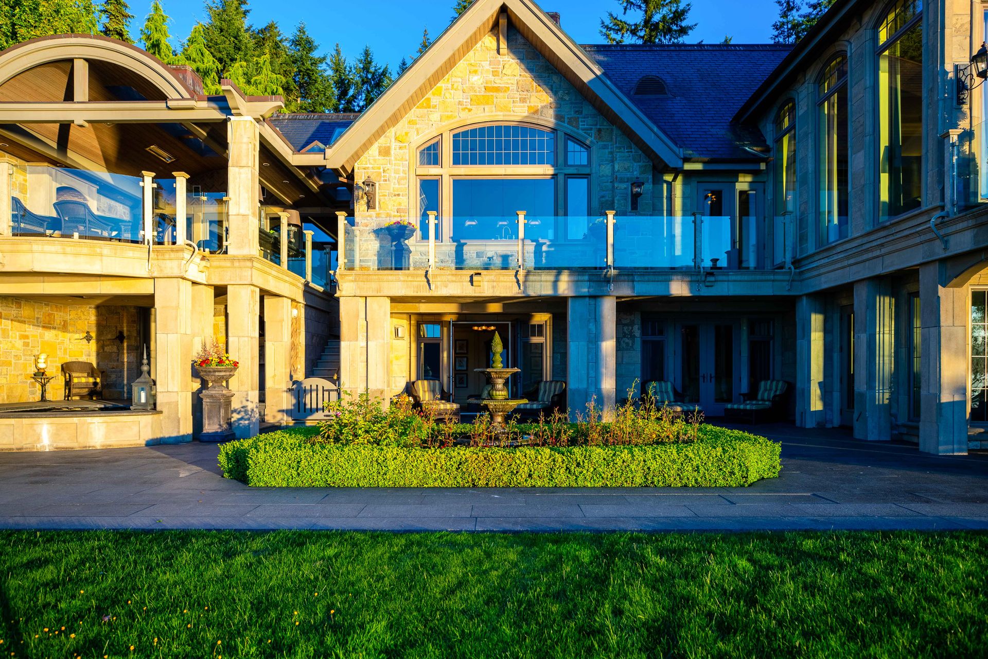  at 1110 Lands End Road, Lands End, North Saanich