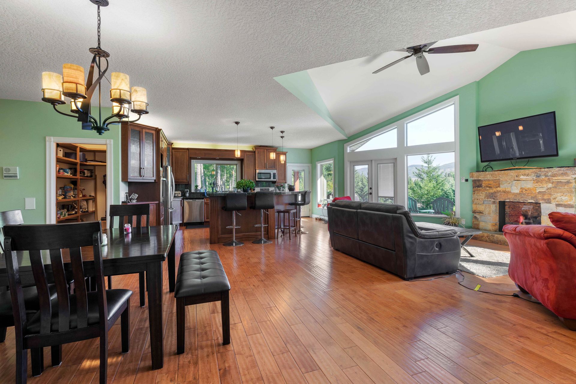  at 5823 Kapoor Road, West Duncan, Duncan