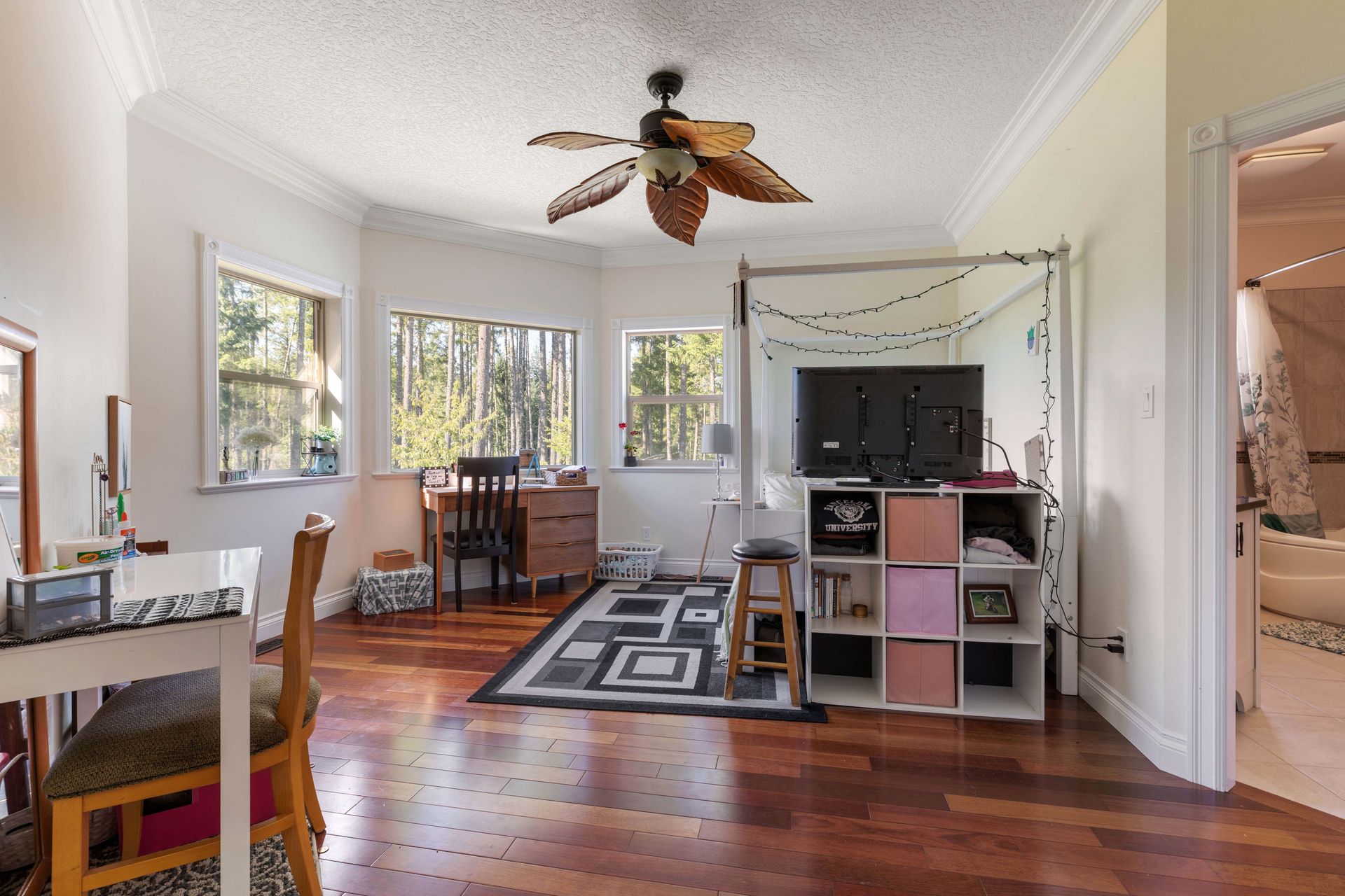  at 5823 Kapoor Road, West Duncan, Duncan