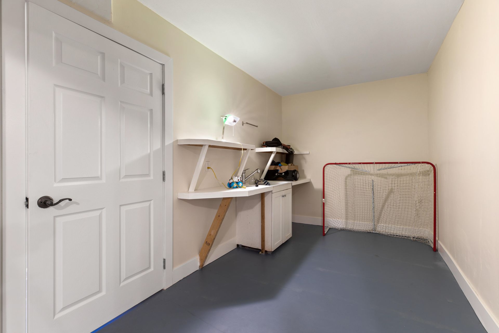  at 5823 Kapoor Road, West Duncan, Duncan