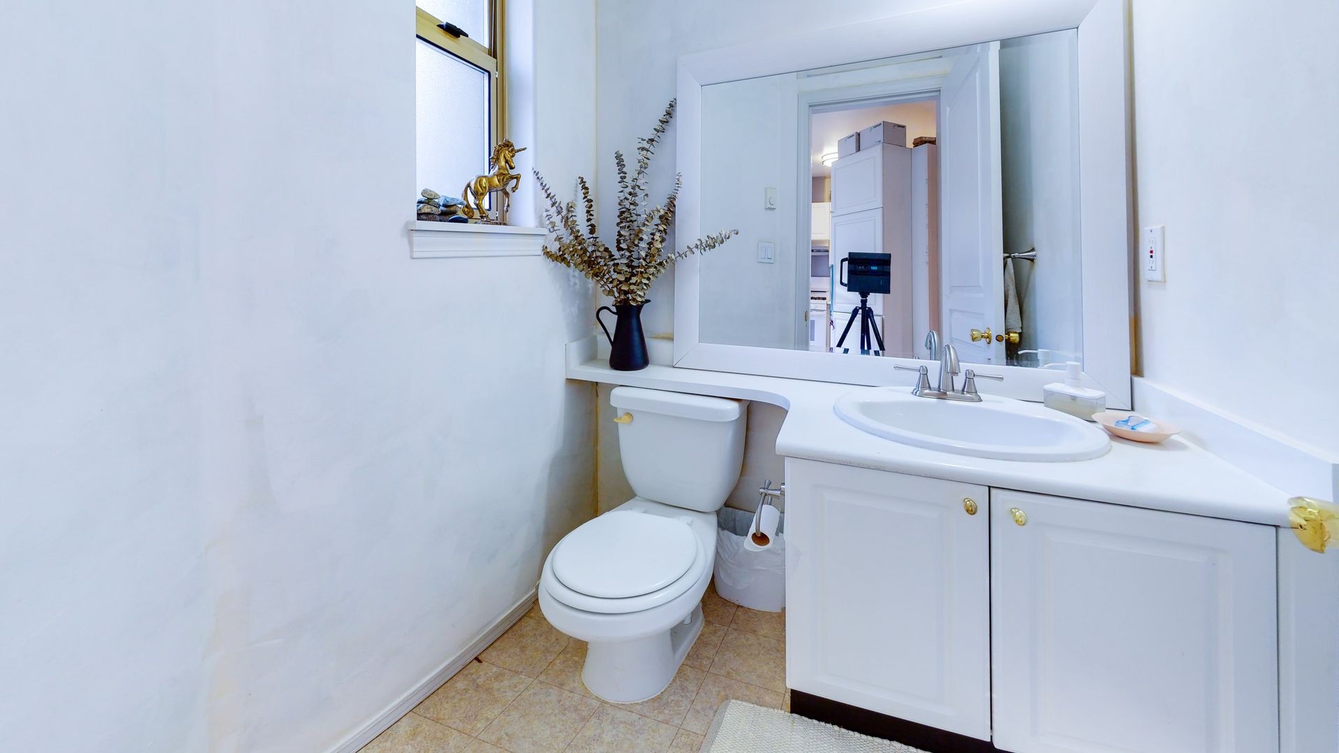  at 8 - 1010 Pembroke Street, Victoria