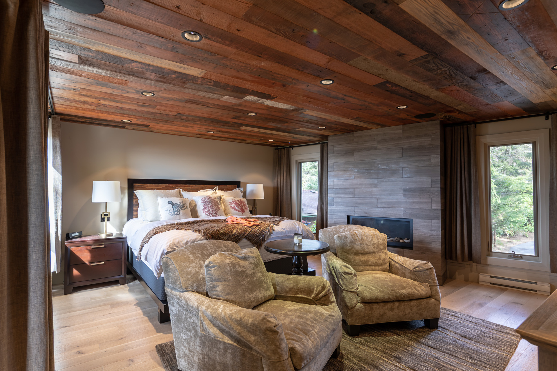 at 1277 & 1281 Lynn Road, Tofino, Port Alberni and West Coast at 1277 & 1281 Lynn Road, Tofino, Port Alberni and West Coast
