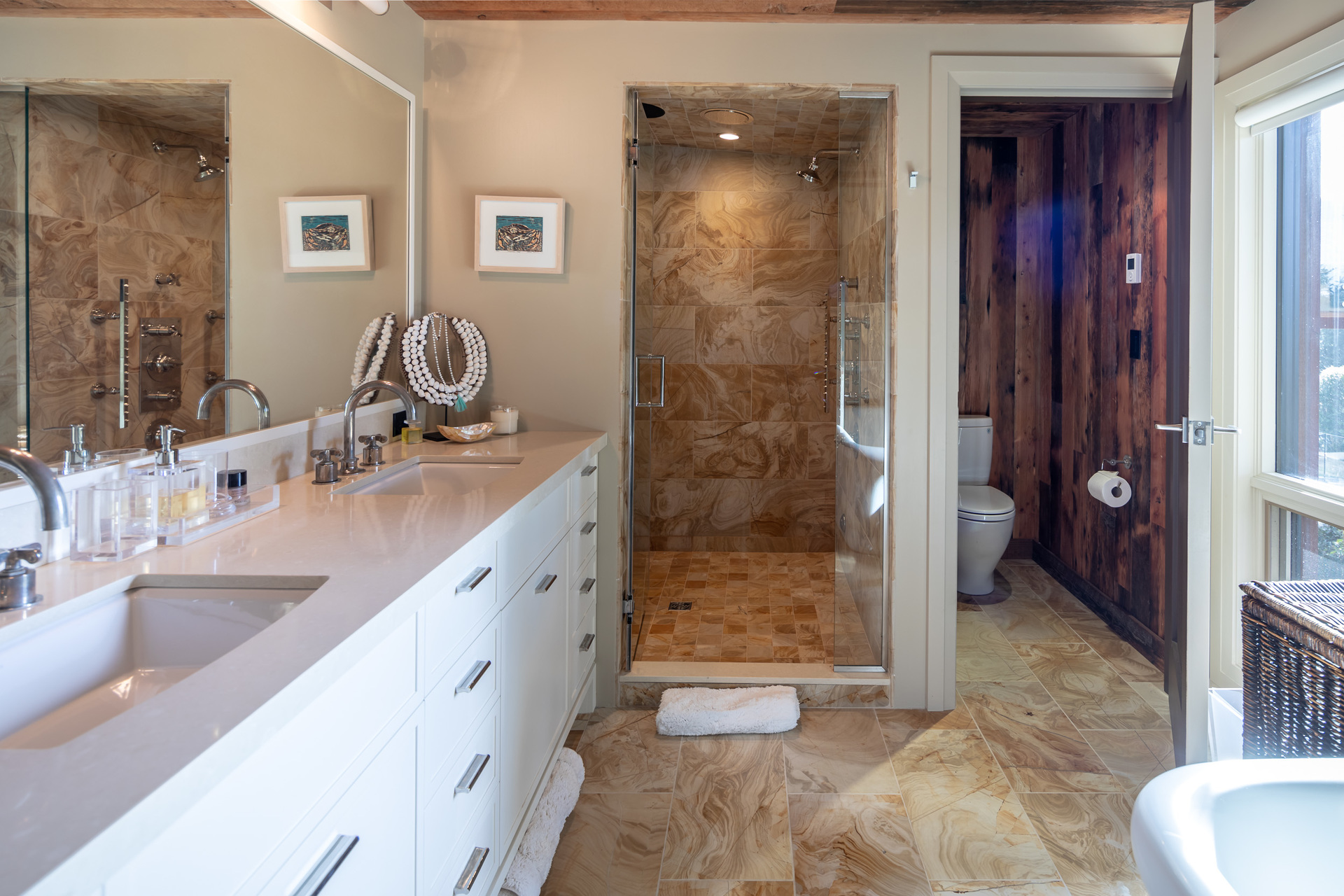 at 1277 & 1281 Lynn Road, Tofino, Port Alberni and West Coast at 1277 & 1281 Lynn Road, Tofino, Port Alberni and West Coast