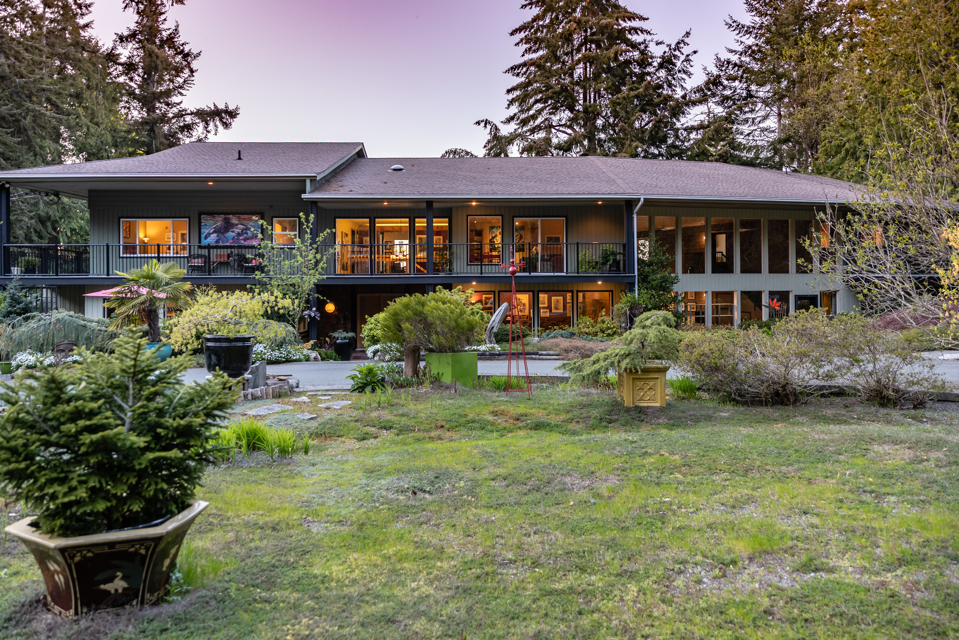 Ernecliffe Estate at 5101 Island Highway West, Qualicum North, Oceanside Ernecliffe Estate at 5101 Island Highway West, Qualicum North, Oceanside