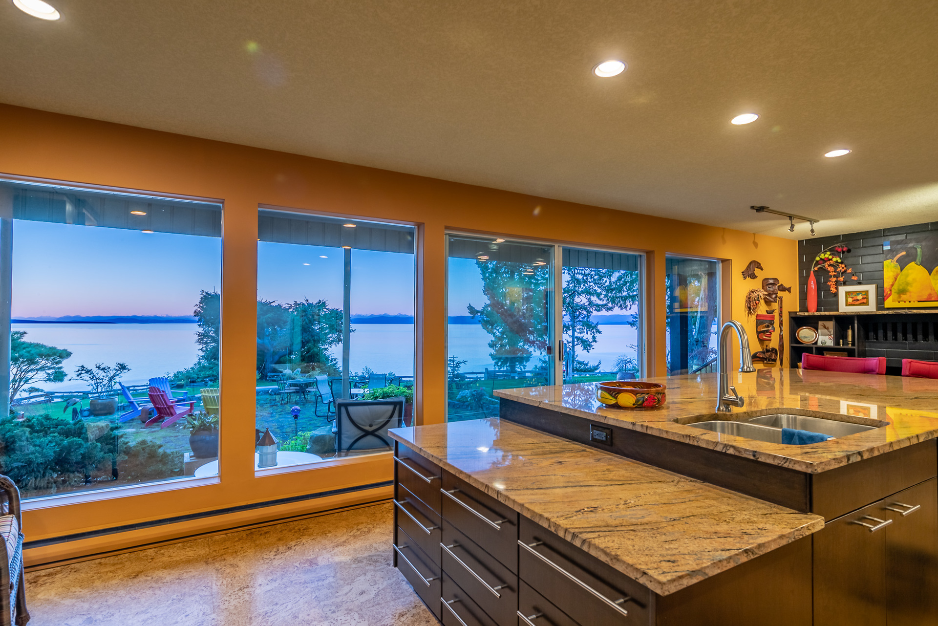 Main Kitchen at 5101 Island Highway West, Qualicum North, Oceanside Main Kitchen at 5101 Island Highway West, Qualicum North, Oceanside