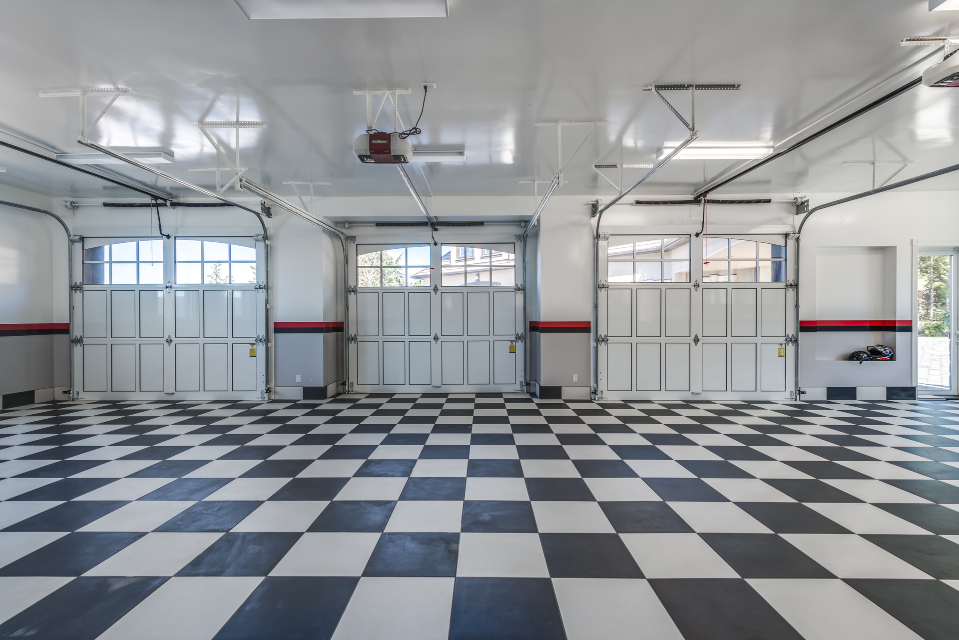Triple Garage at 6720 Willis Road, Victoria Point, Triple Garage at 6720 Willis Road, Victoria Point,