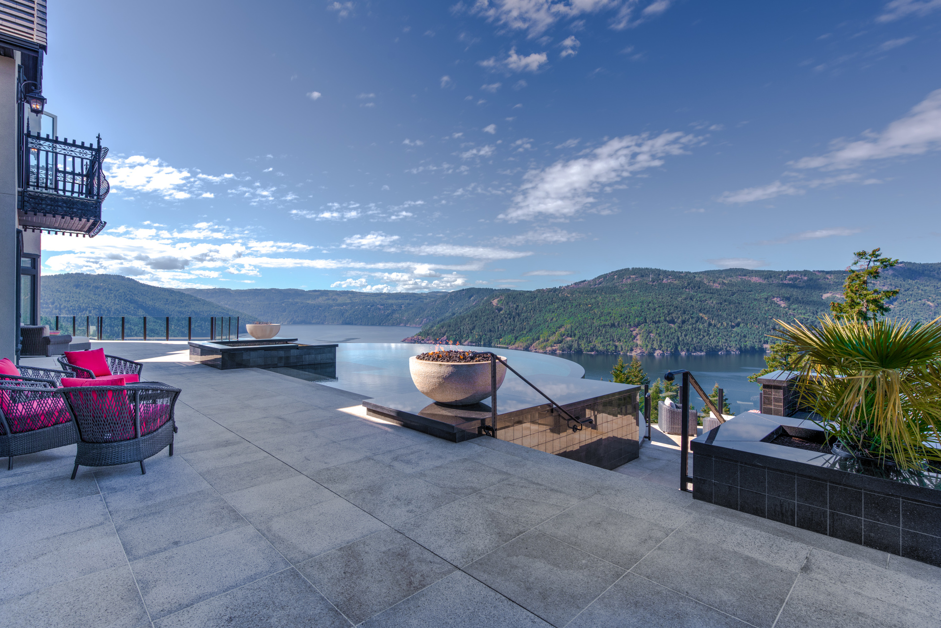 The Infinity Pool at 6720 Willis Road, Victoria Point, The Infinity Pool at 6720 Willis Road, Victoria Point,