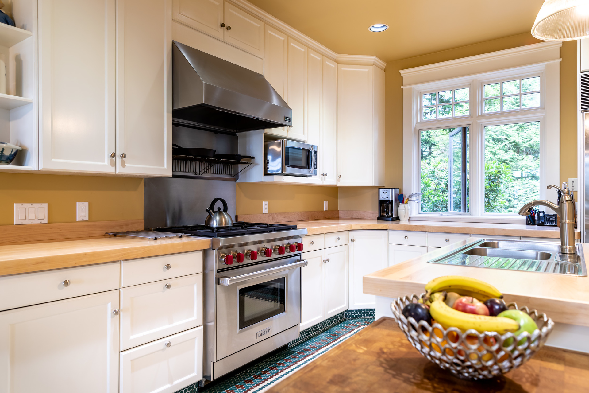 at 1375 Thornberg Crescent, Tofino, Port Alberni and West Coast at 1375 Thornberg Crescent, Tofino, Port Alberni and West Coast