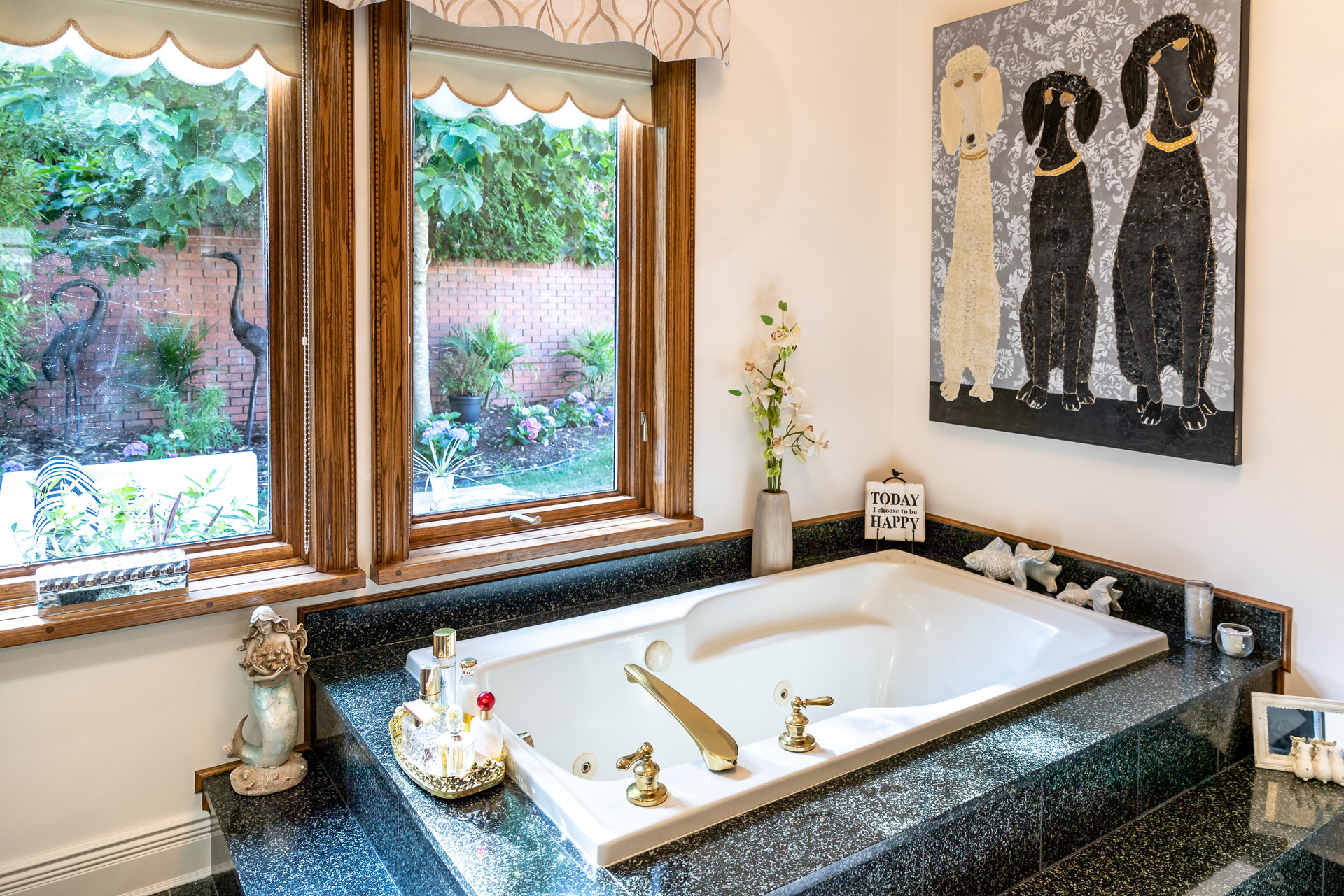 at 392 Crystalview Terrace, Victoria, Bc Bc, at 392 Crystalview Terrace, Victoria, Bc Bc,