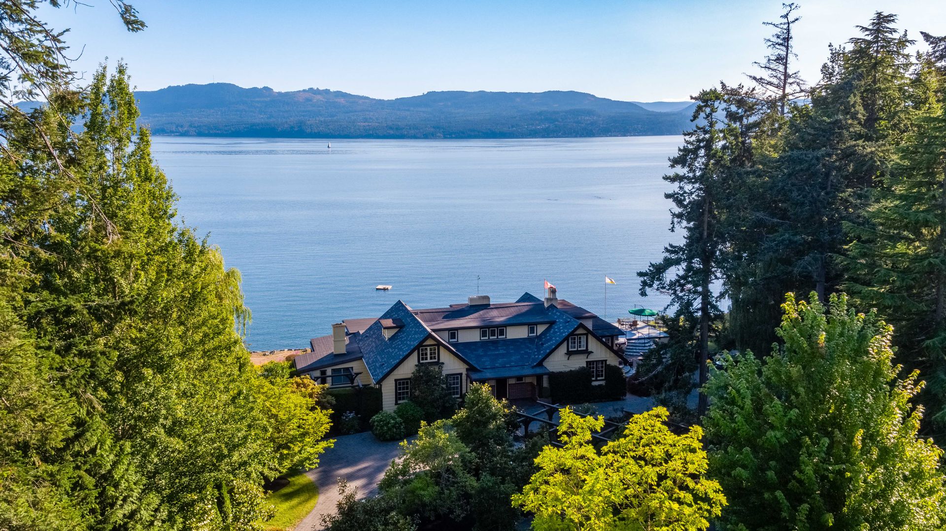 605 Towner Park Road, Deep Cove, North Saanich  by Luxury Island Homes | Premium Real Estate Services | Vancouver Island 605 Towner Park Road, Deep Cove, North Saanich