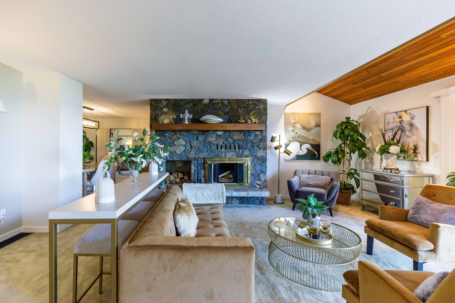  at 104 - 2829 Arbutus Road, Ten Mile Point, Saanich East