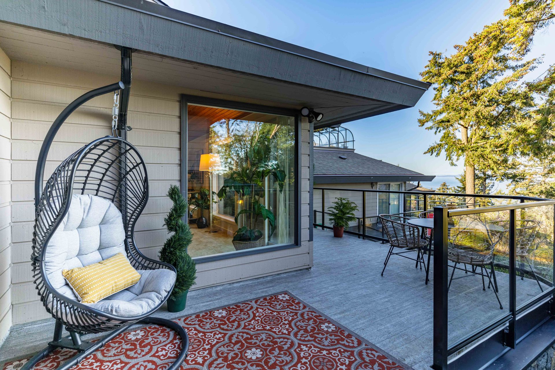  at 104 - 2829 Arbutus Road, Ten Mile Point, Saanich East