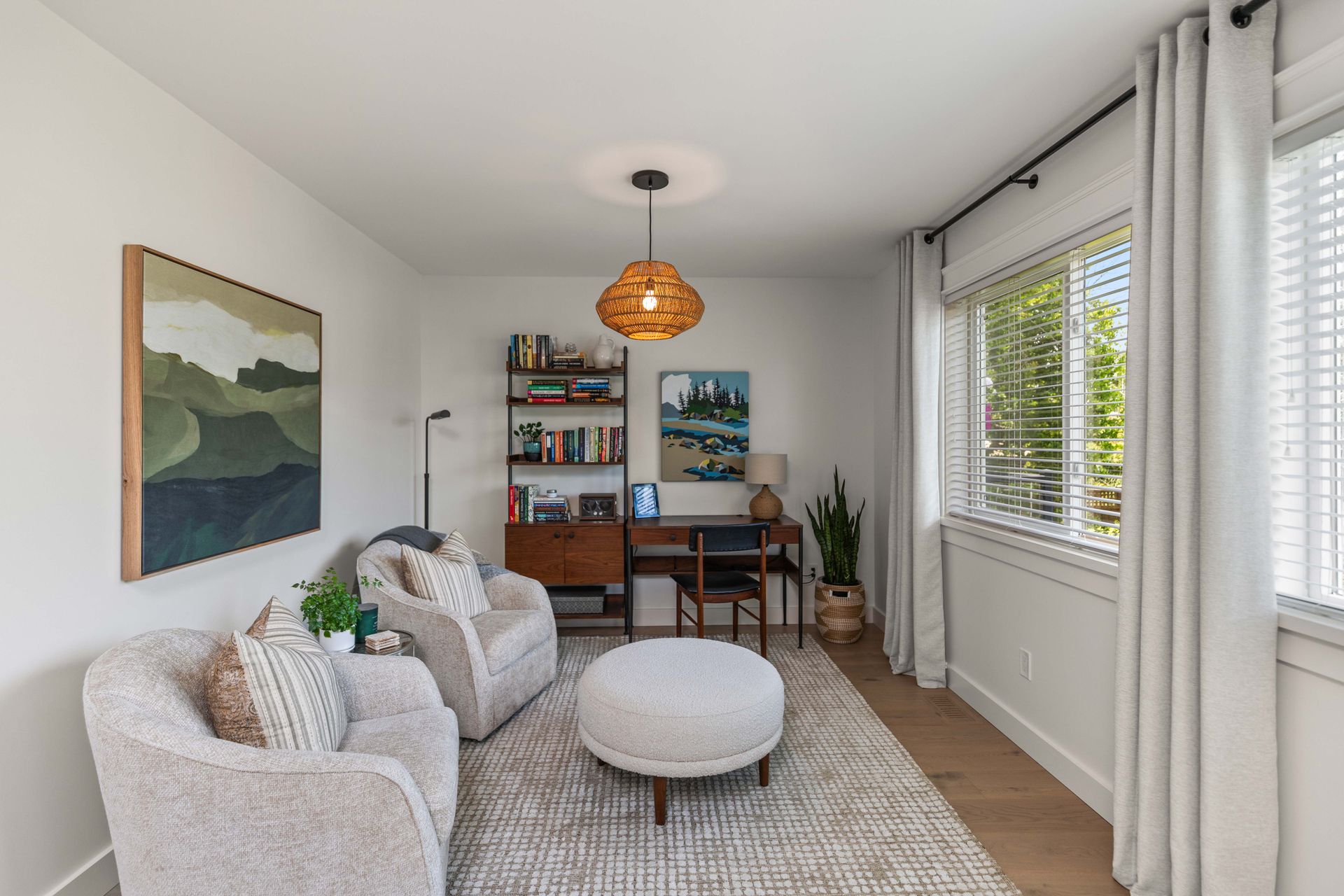  at 2080 Allenby Street, Henderson, Oak Bay