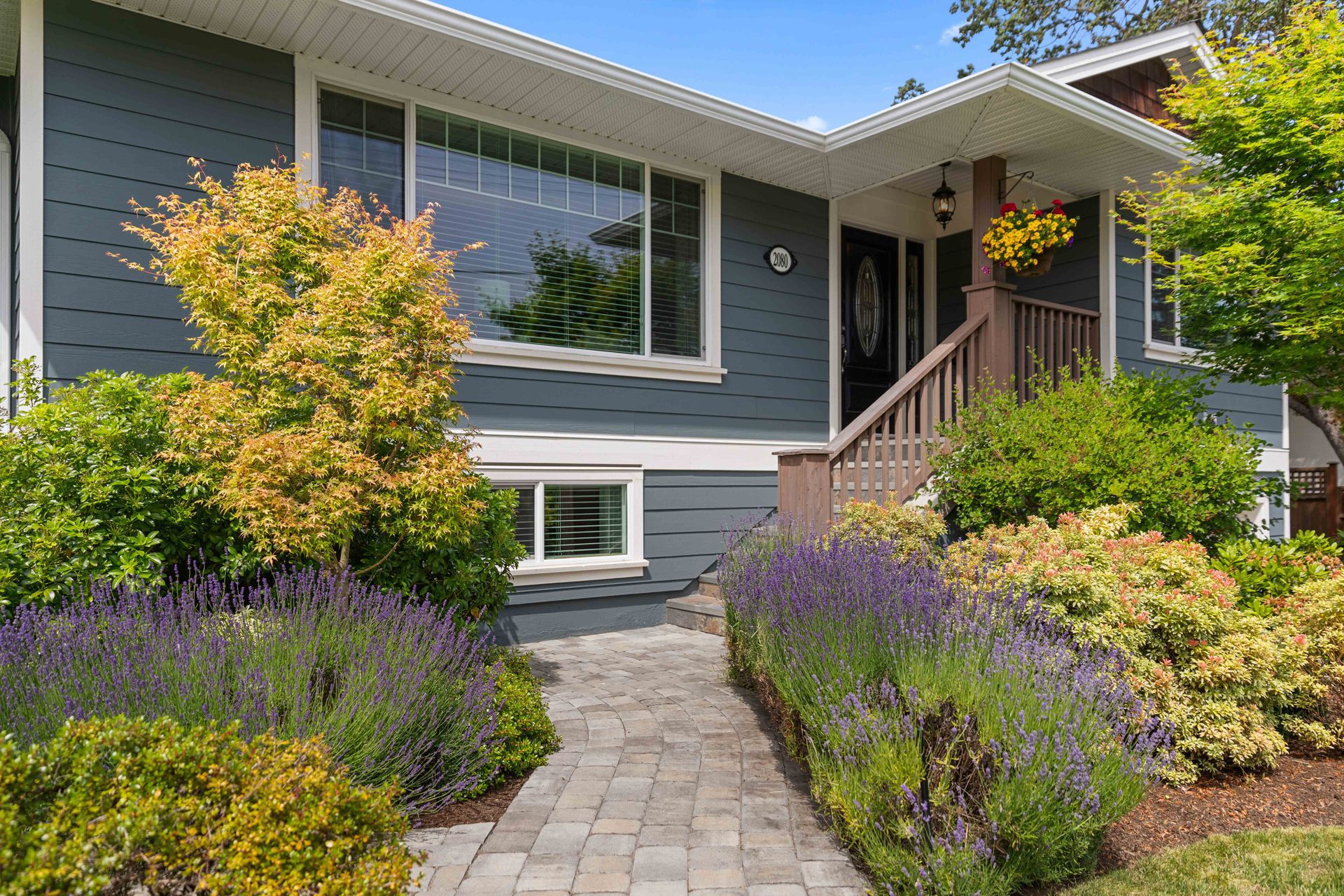  at 2080 Allenby Street, Henderson, Oak Bay