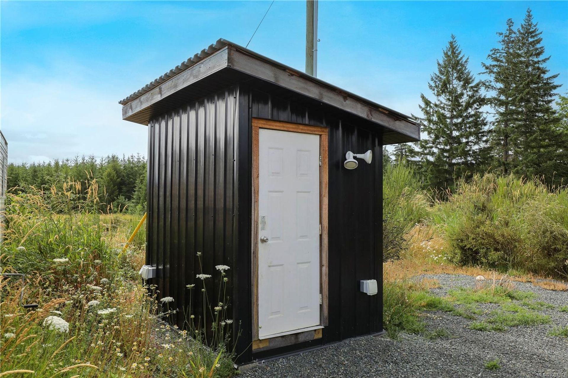  at 8855 Central Lake Road, Sproat Lake, Port Alberni