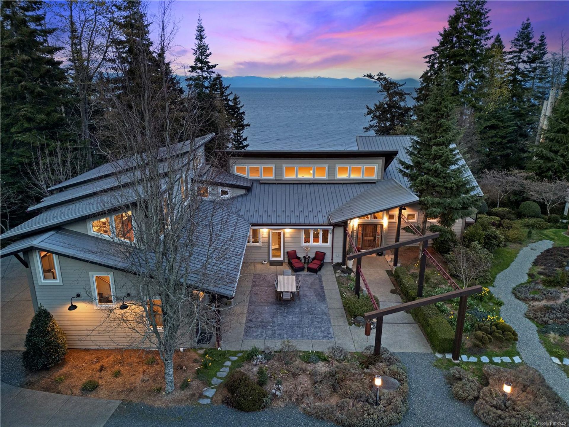 at 6520 Eagles Drive, Courtenay North, Comox Valley  at 6520 Eagles Drive, Courtenay North, Comox Valley