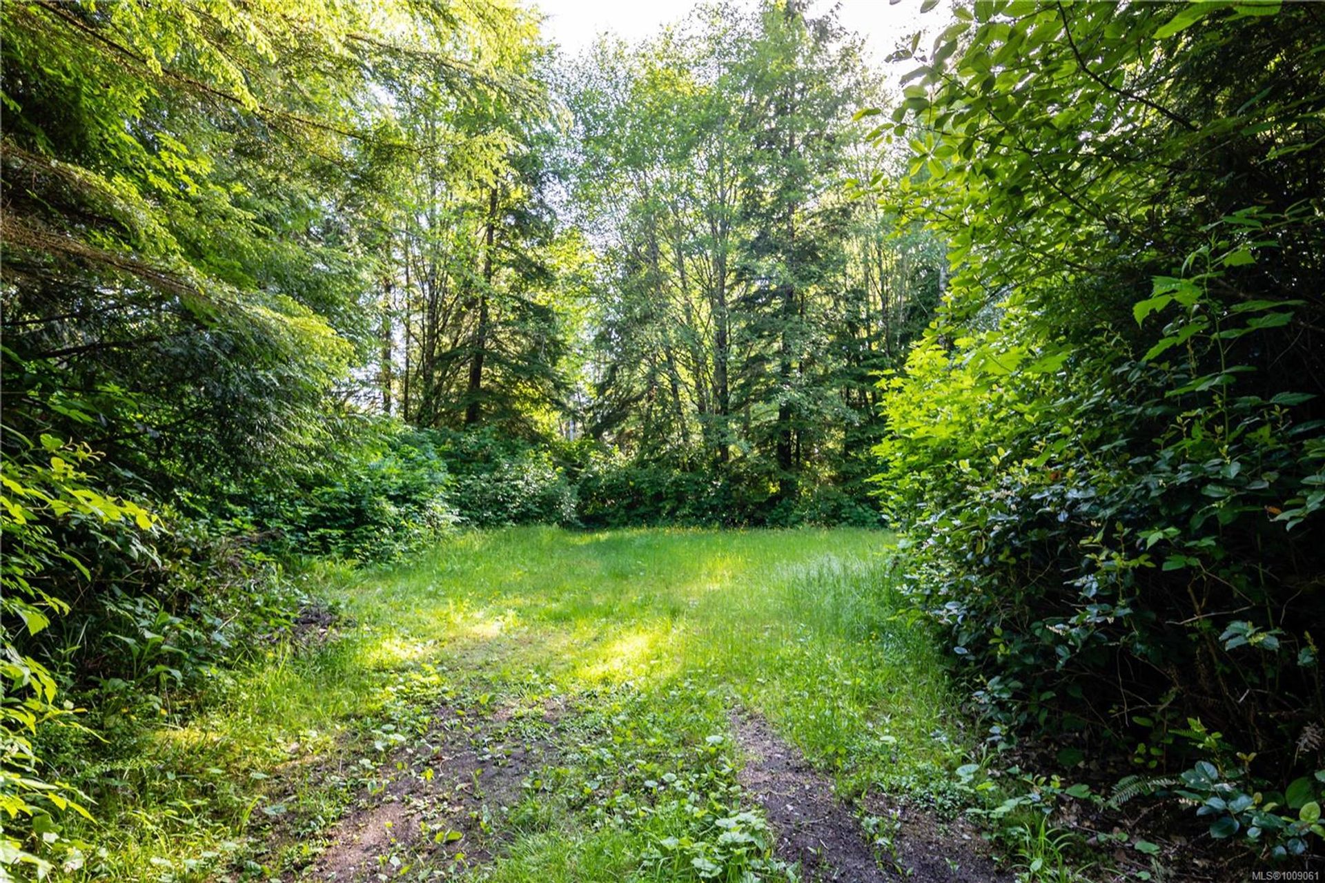 1208 Lynn Road, Tofino, Port Alberni and West Coast 