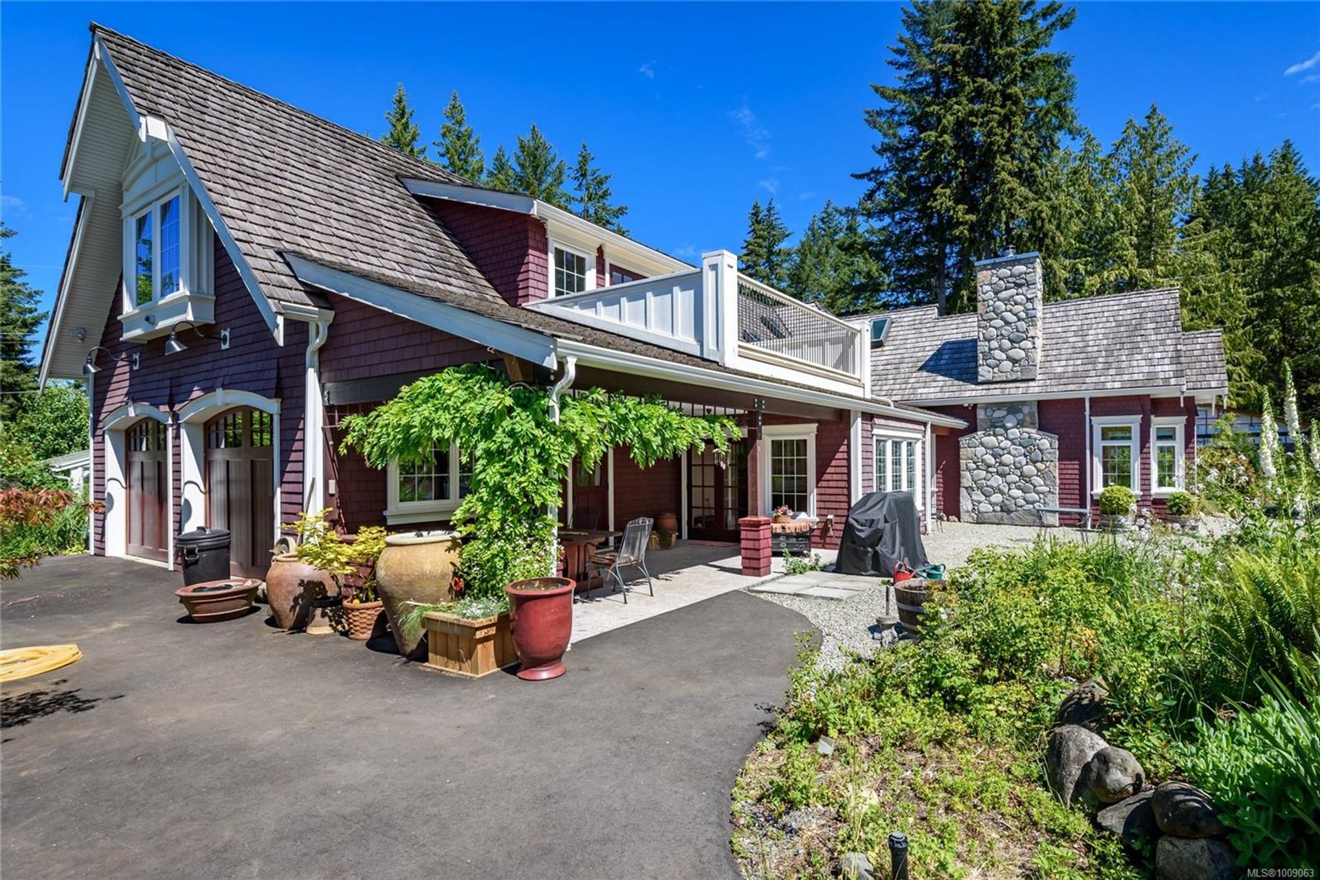 at 7679 Victor Lane, Union Bay/Fanny Bay, Comox Valley  at 7679 Victor Lane, Union Bay/Fanny Bay, Comox Valley