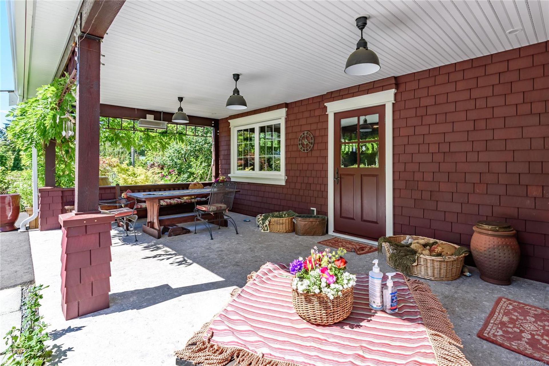  at 7679 Victor Lane, Union Bay/Fanny Bay, Comox Valley