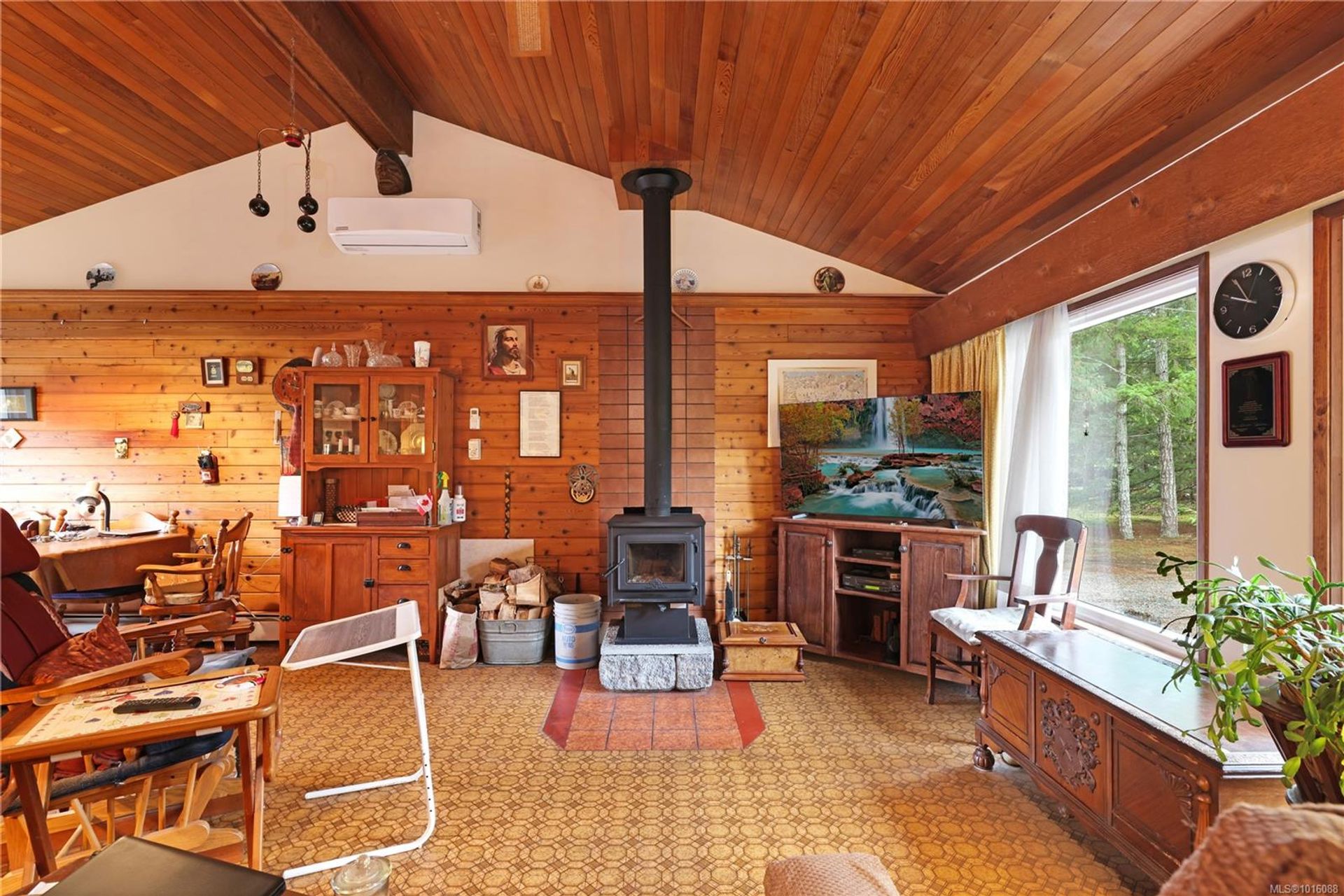 372-bates-union-bayfanny-bay-comox-valley-12 at 372 Bates Drive, Union Bay/Fanny Bay, Comox Valley