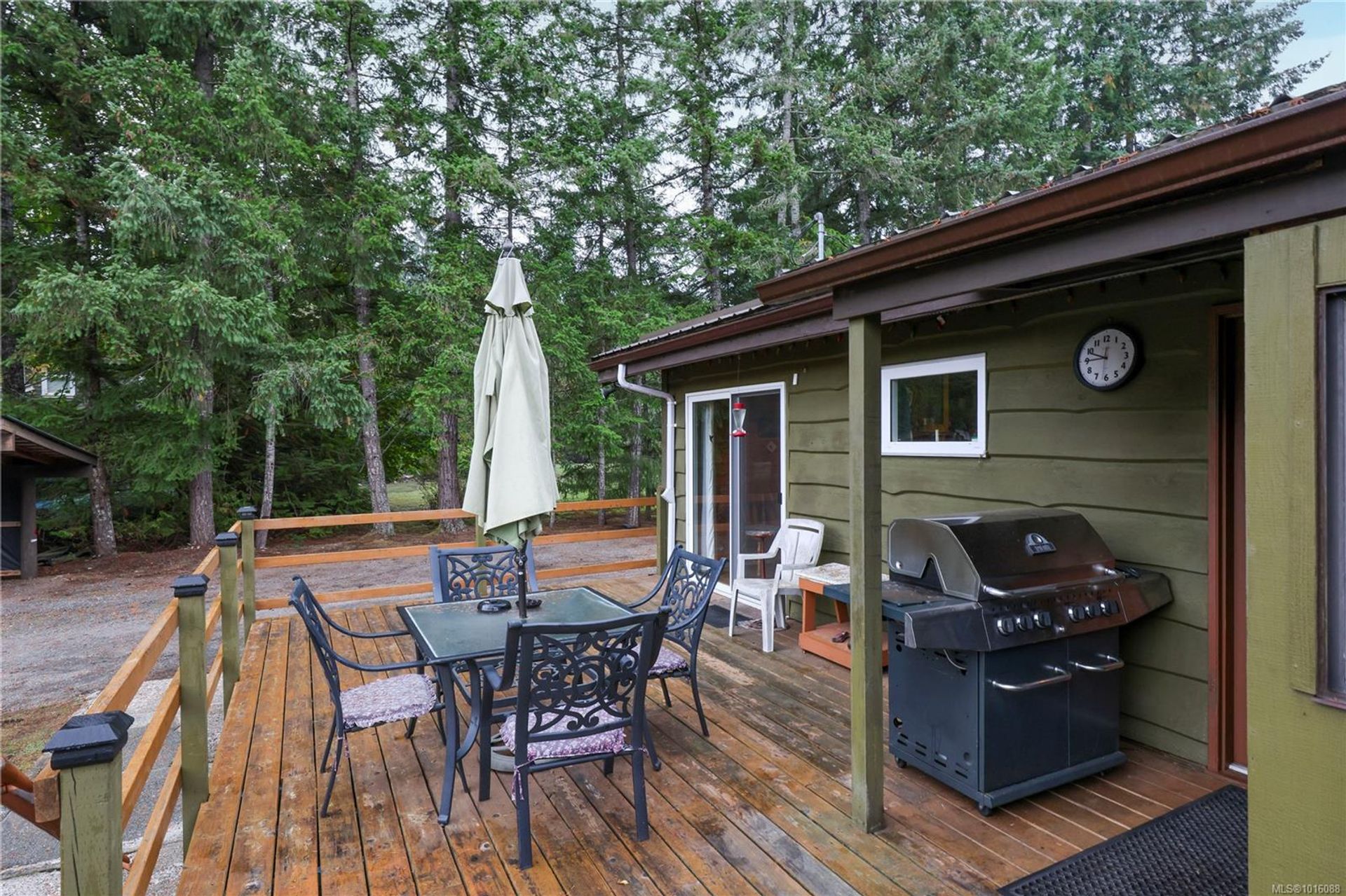 372-bates-union-bayfanny-bay-comox-valley-18 at 372 Bates Drive, Union Bay/Fanny Bay, Comox Valley 372-bates-union-bayfanny-bay-comox-valley-18 at 372 Bates Drive, Union Bay/Fanny Bay, Comox Valley