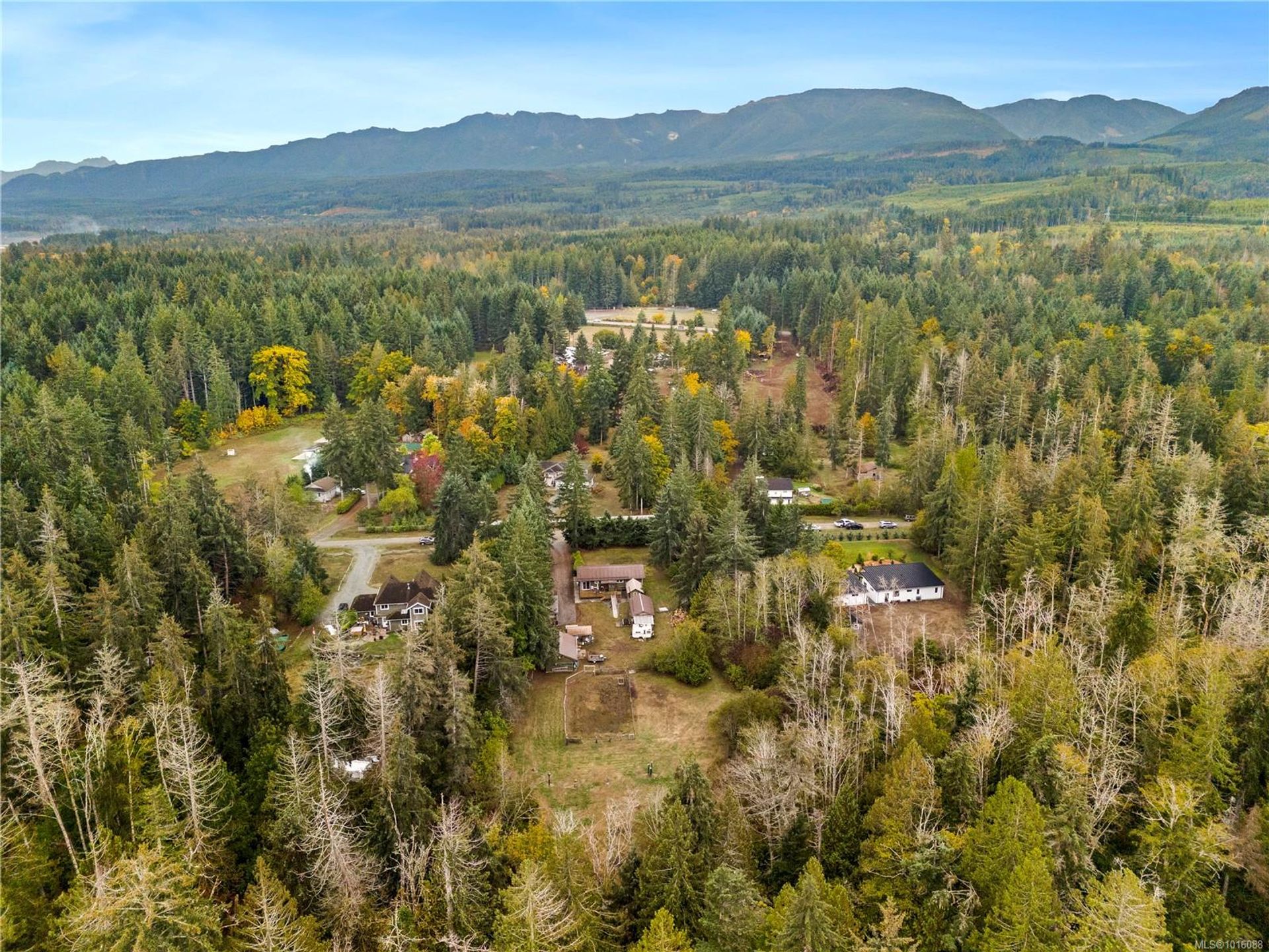 372-bates-union-bayfanny-bay-comox-valley-34 at 372 Bates Drive, Union Bay/Fanny Bay, Comox Valley 372-bates-union-bayfanny-bay-comox-valley-34 at 372 Bates Drive, Union Bay/Fanny Bay, Comox Valley